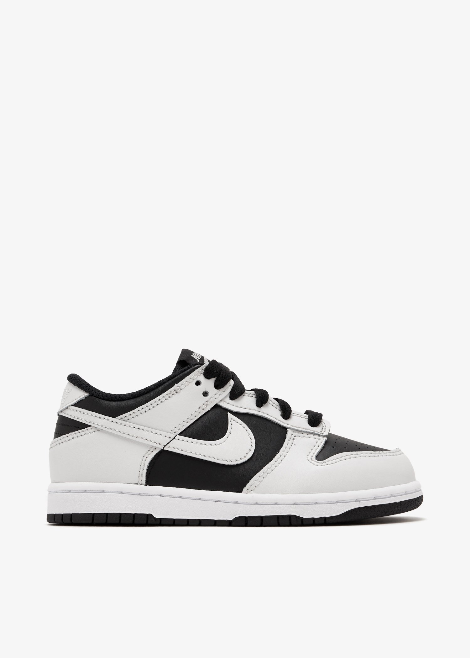 

Dunk Low sneakers, Black