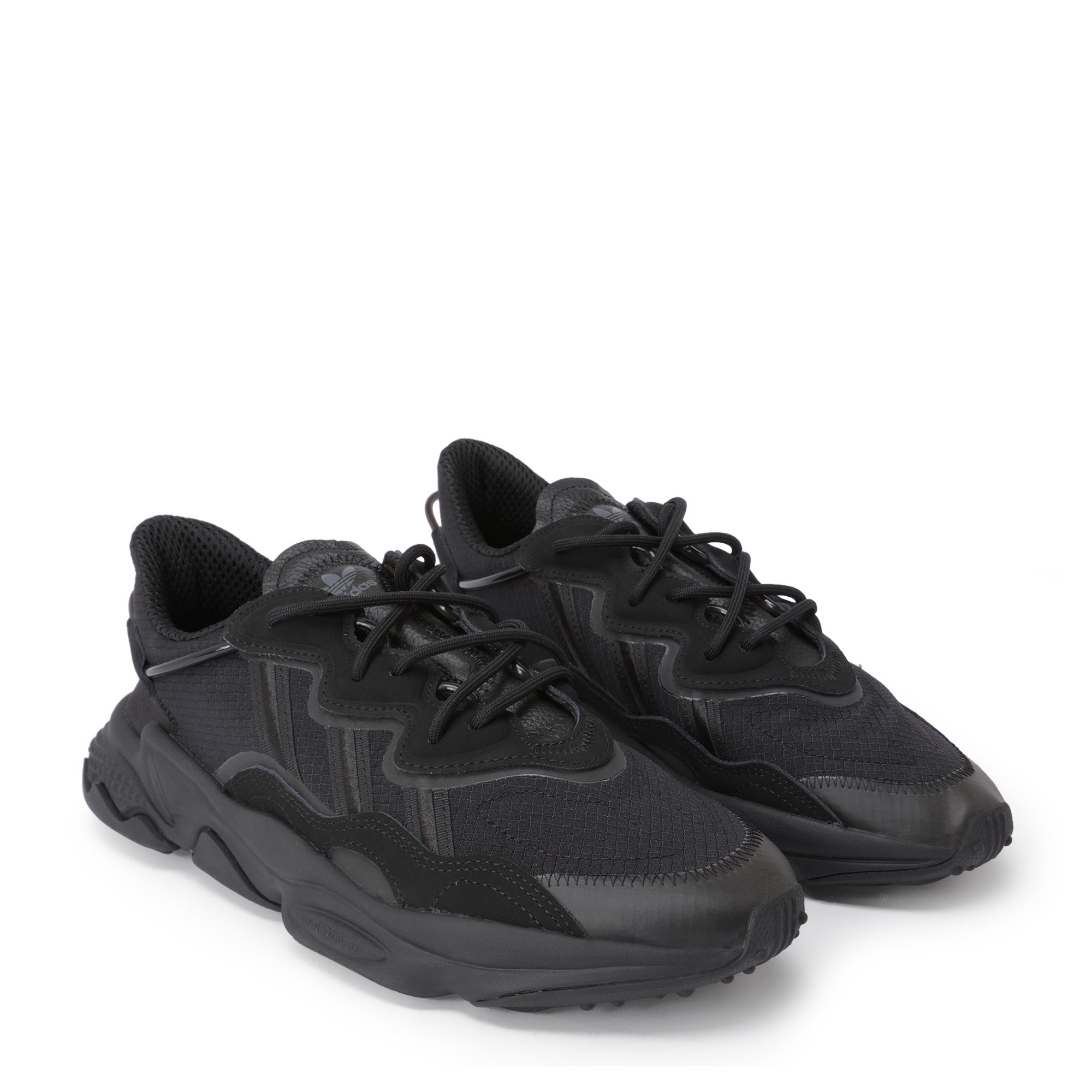 

Ozweego sneakers, Black