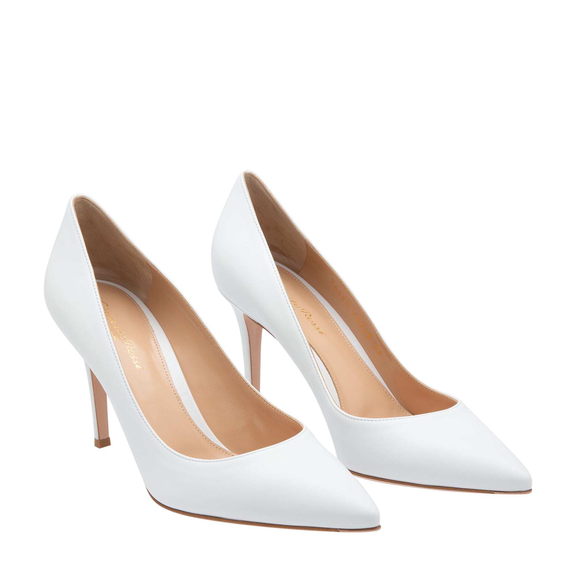 

Leather pumps, White