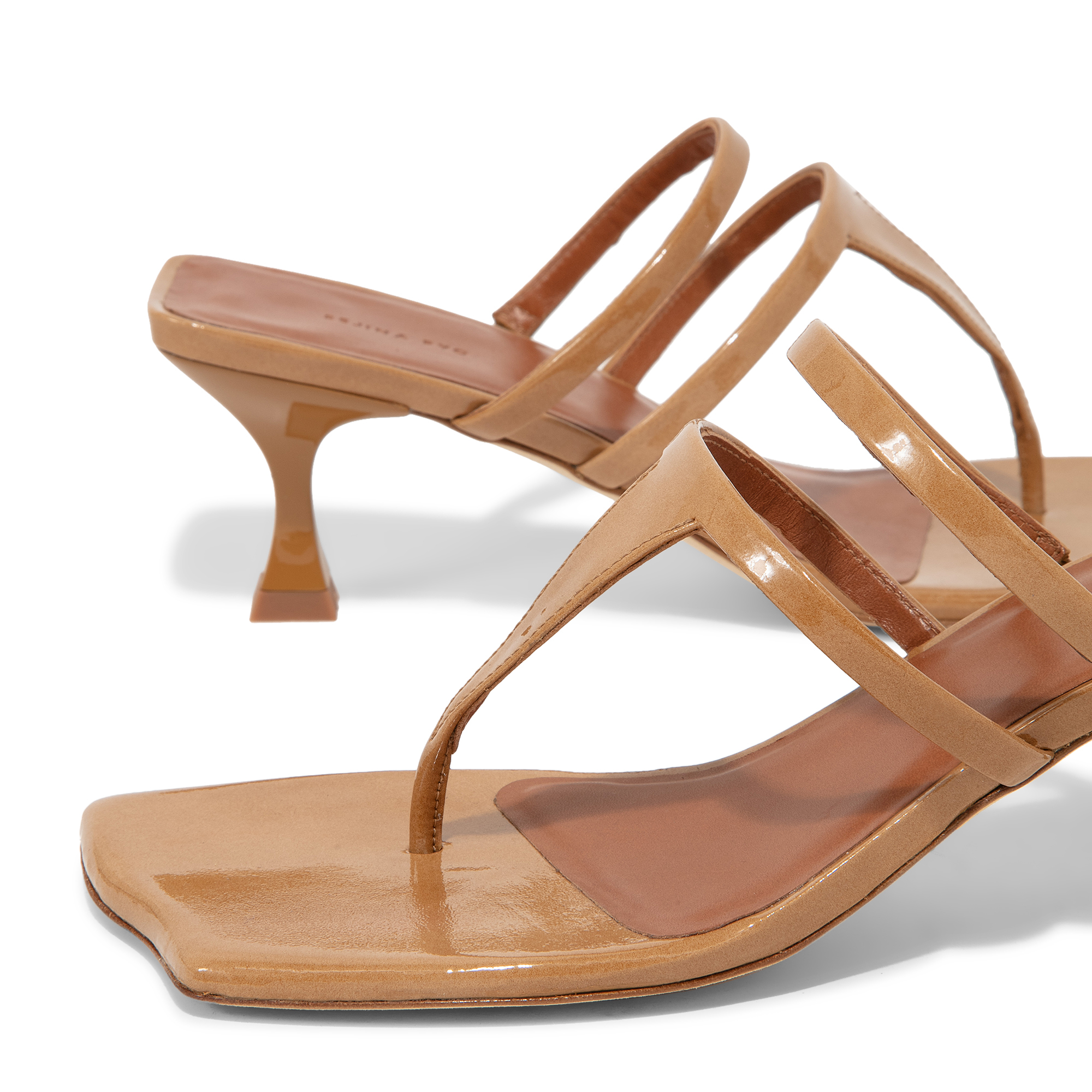 

Allie sandals, Beige