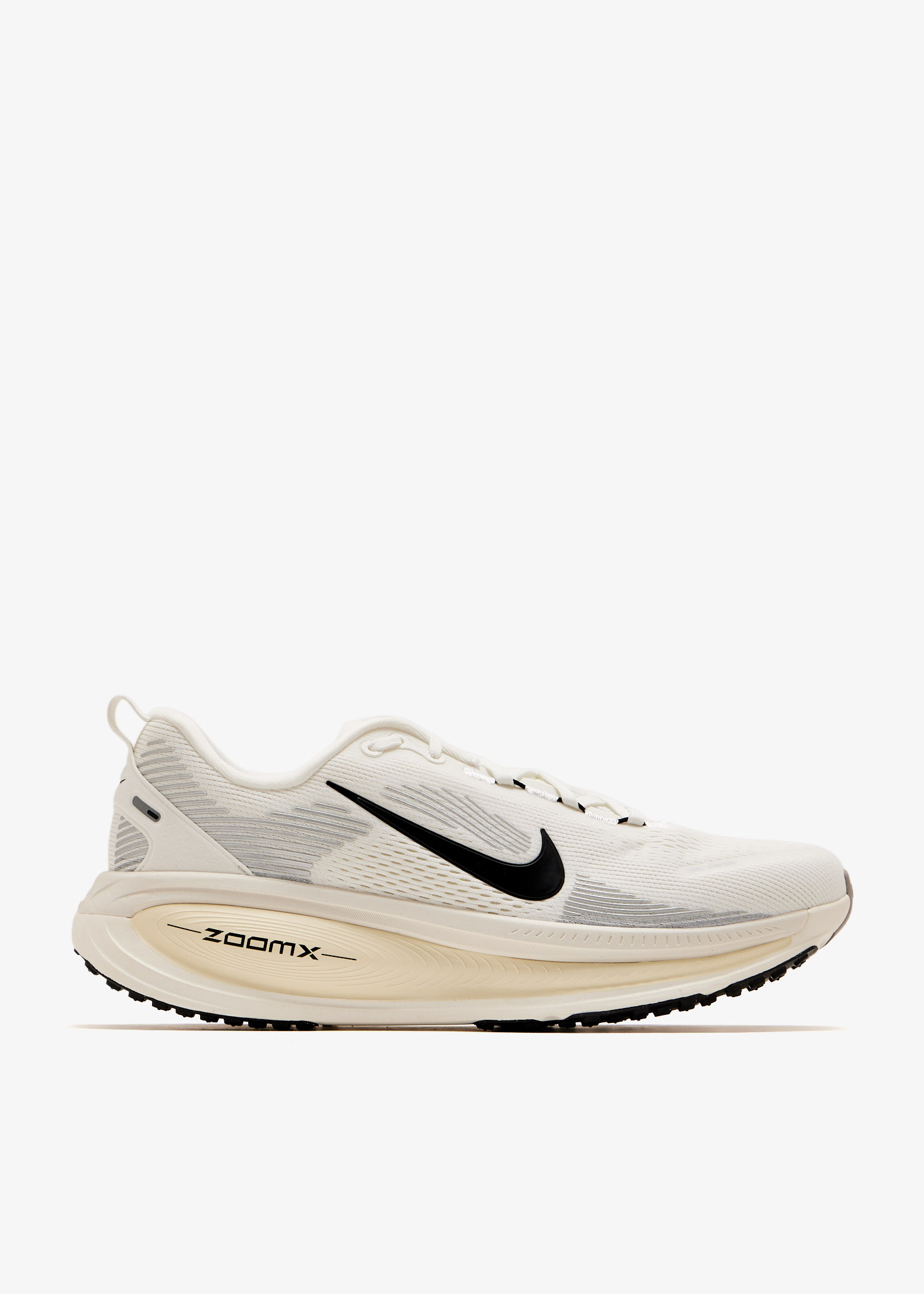 

Vomero 18 running shoes, Cream