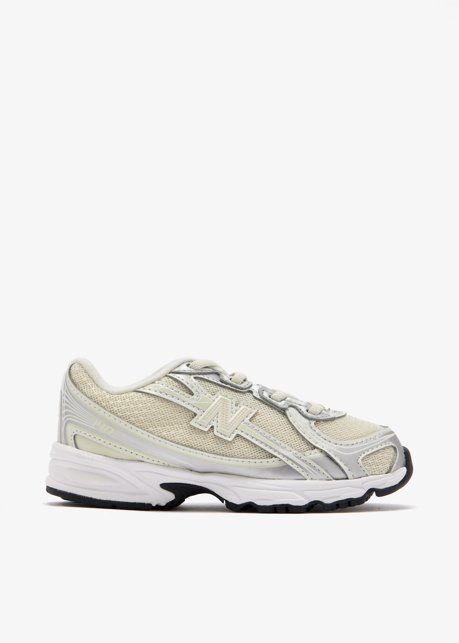 

740 sneakers, Cream