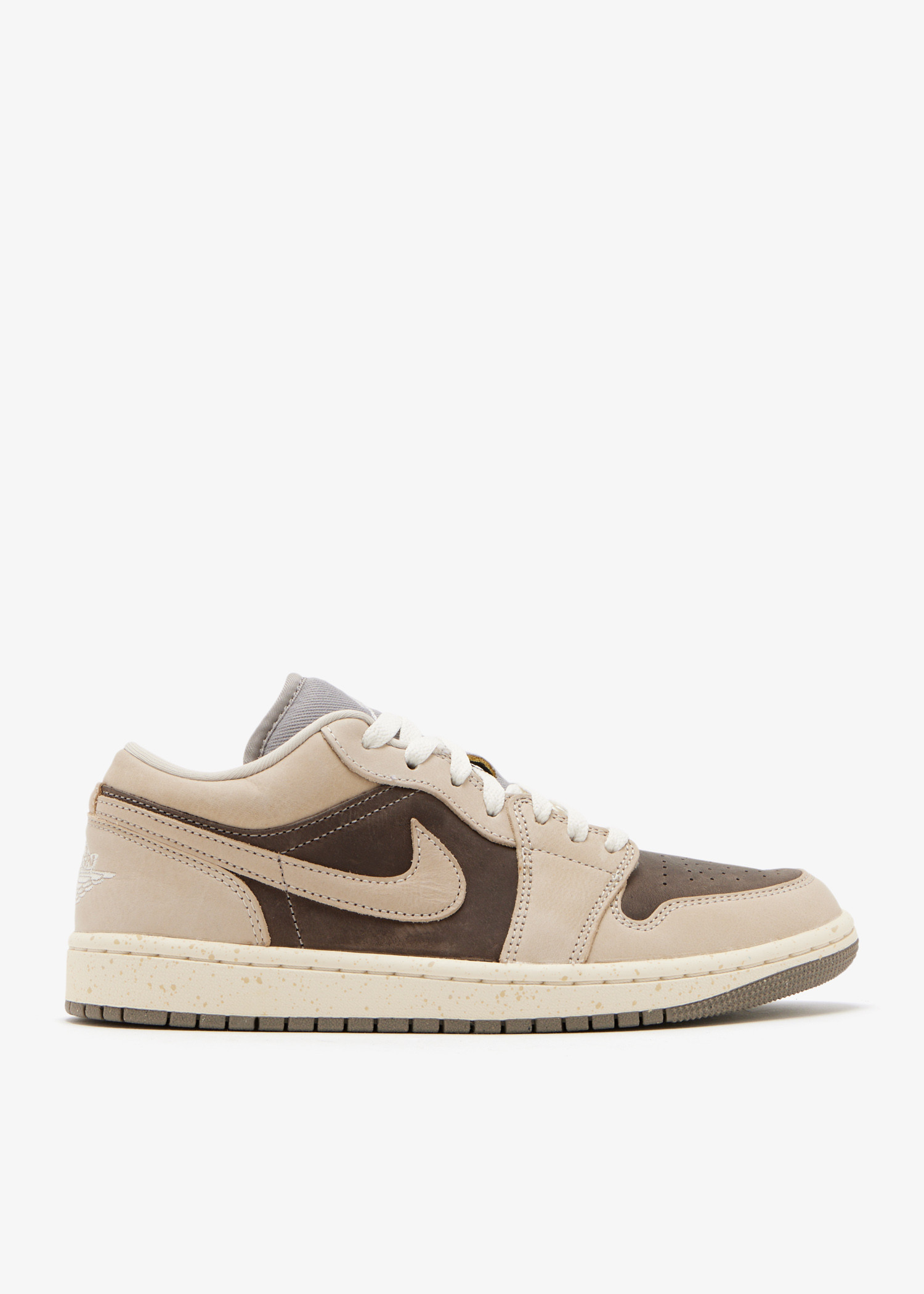 

Air Jordan 1 Low SE v2 sneakers, Beige