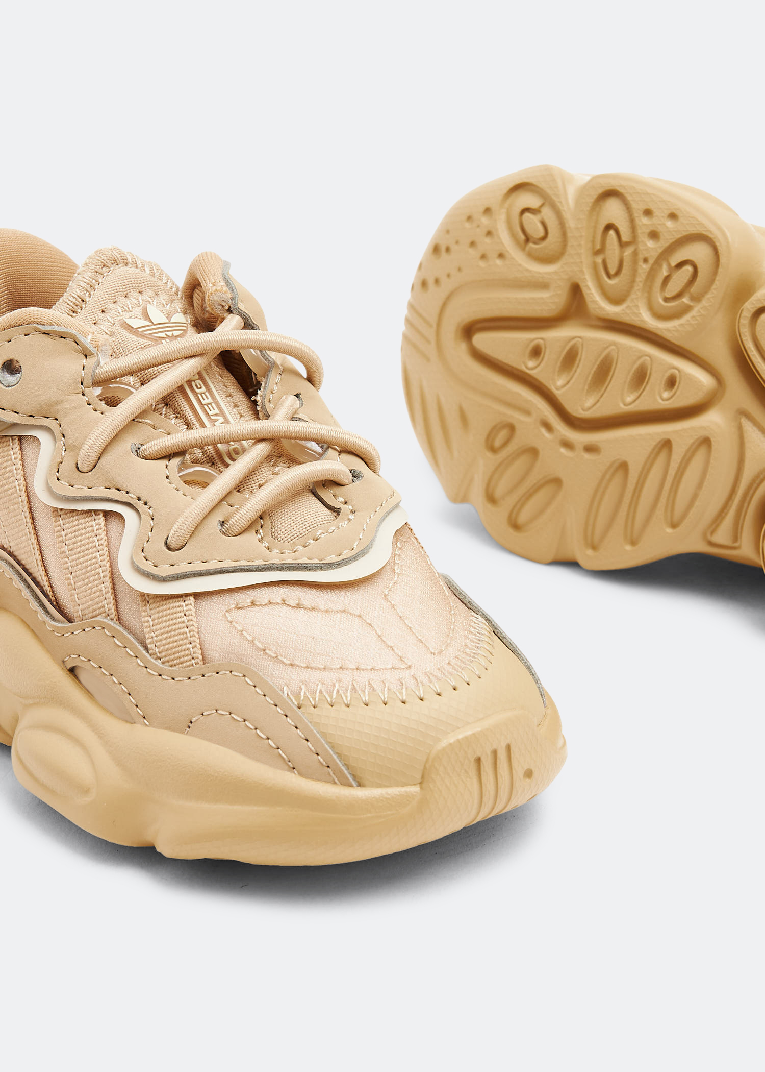 

Ozweego sneakers, Beige