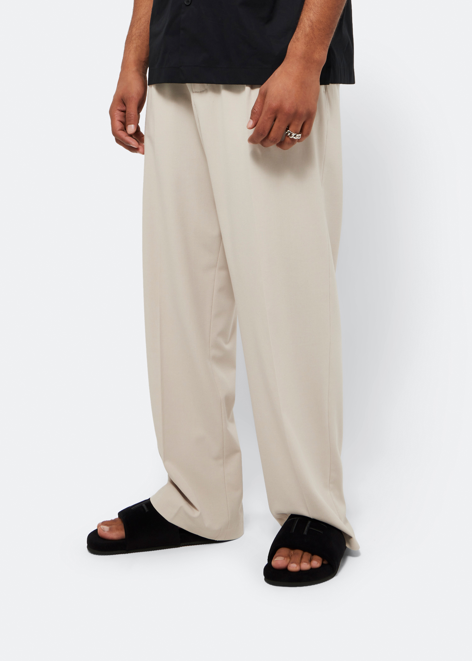 

Harrison slides, Black