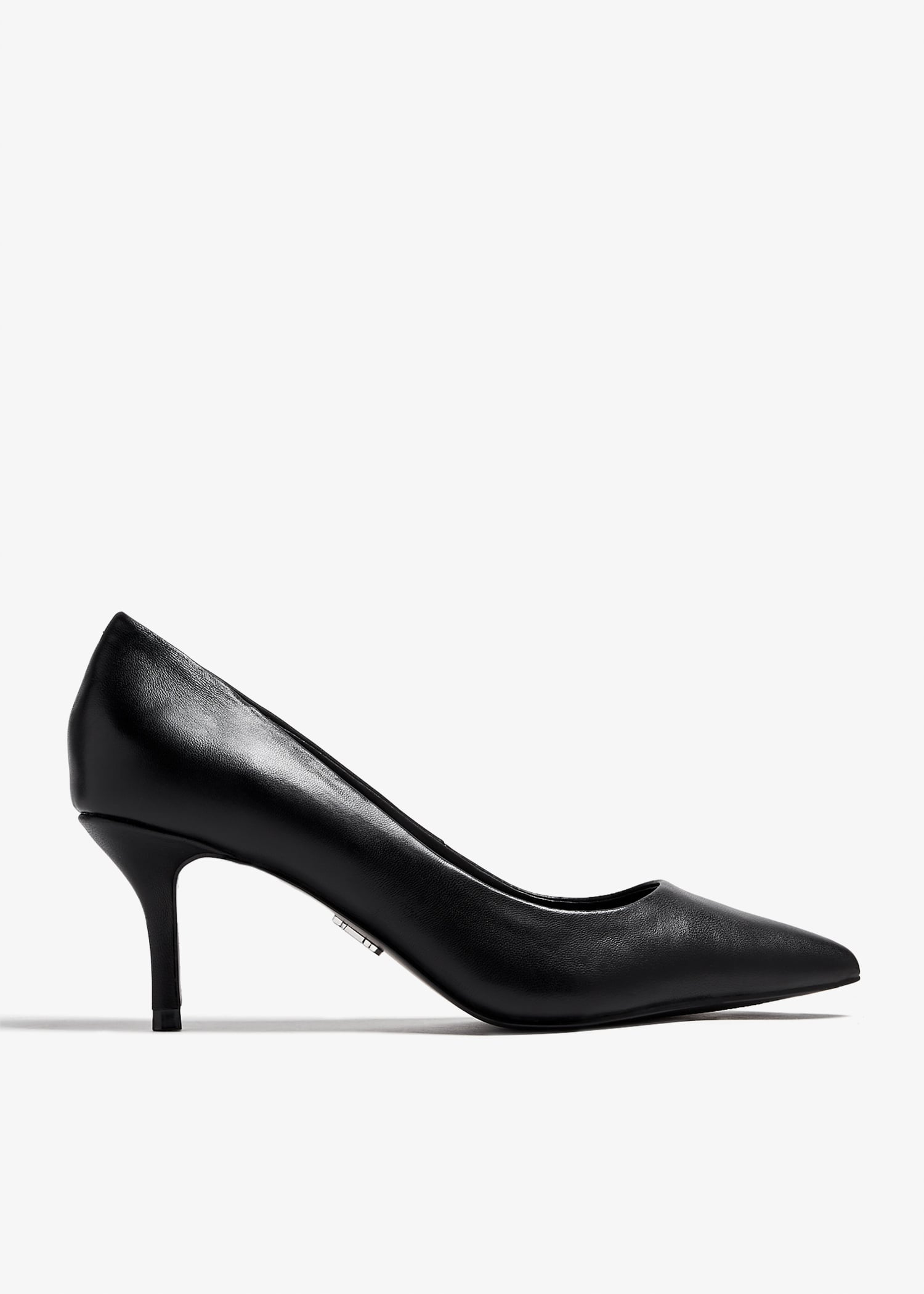 

Kitkat pumps, Black