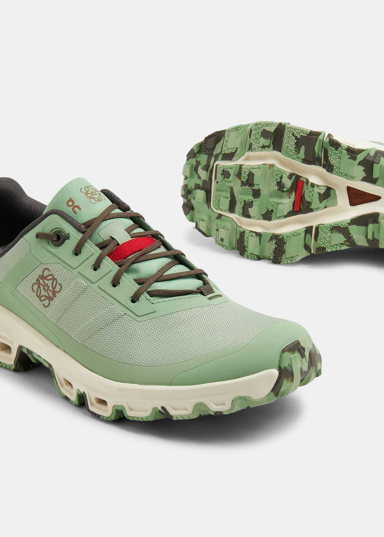 

x On Cloudventure sneakers, Green