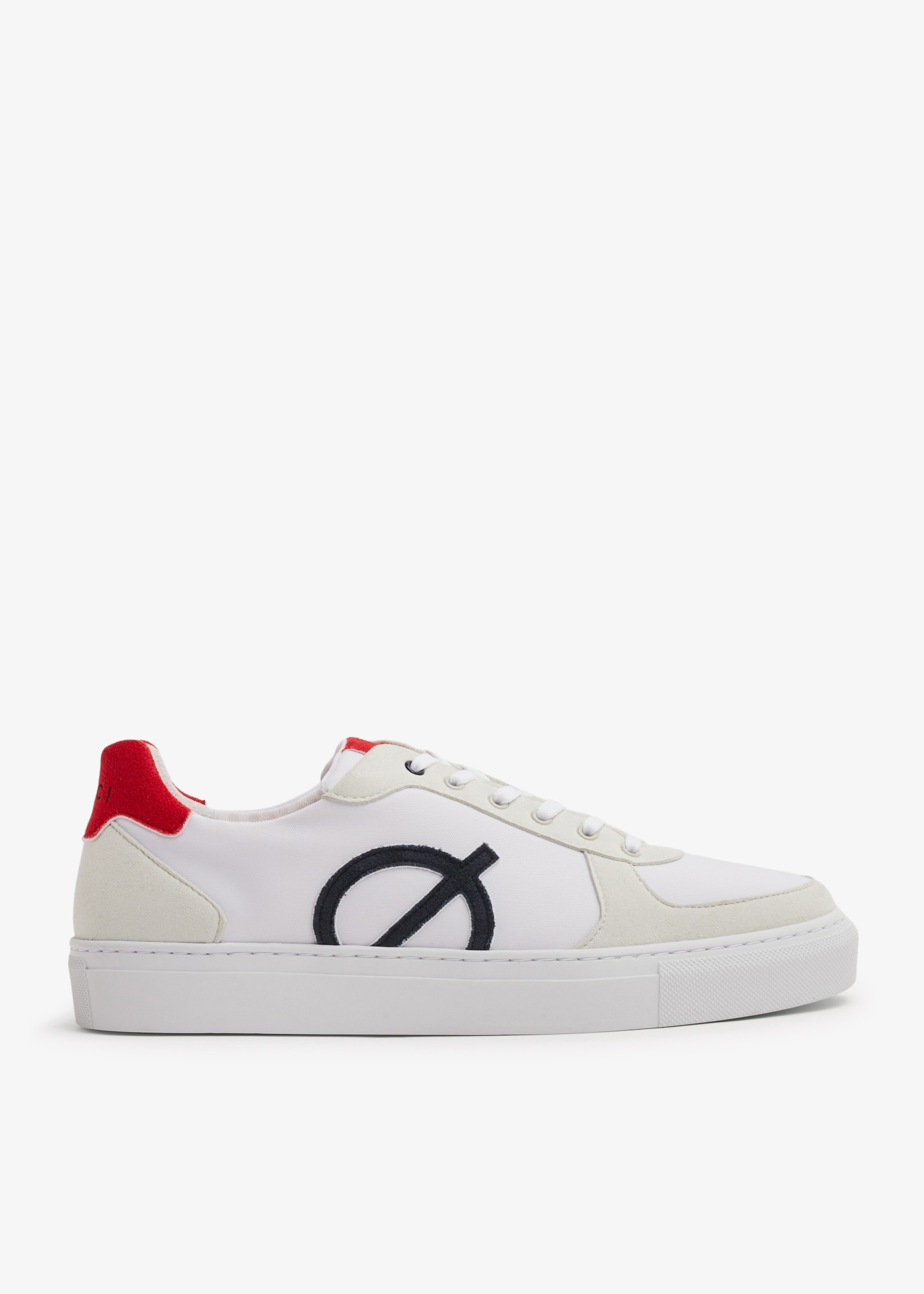 

Seven sneakers, White