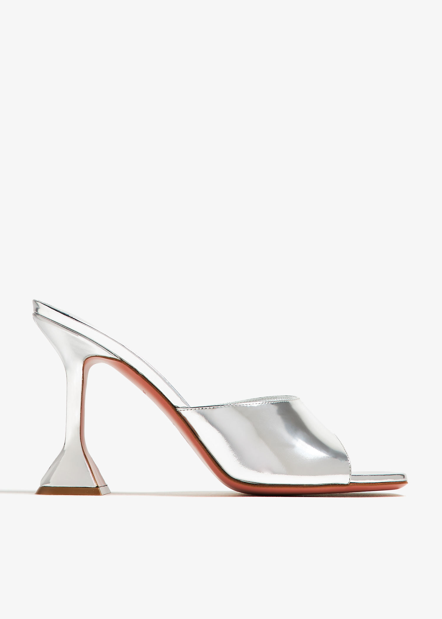 

Lupita mules, Silver
