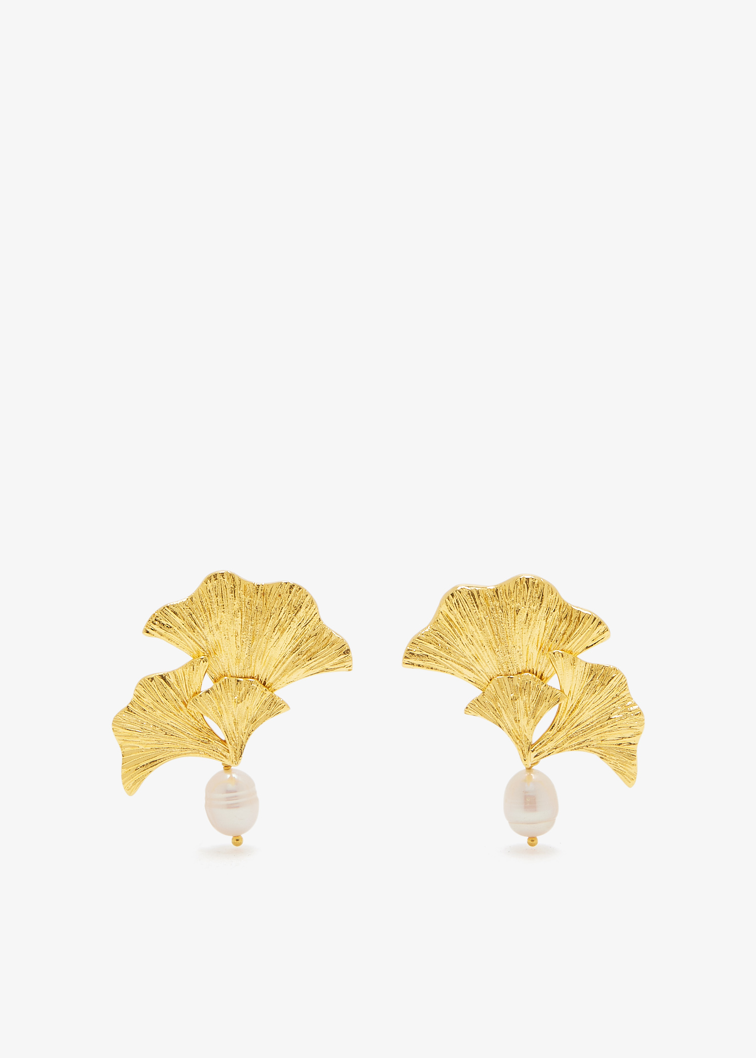 

Enchanted Flora pearl drop earrings, Gold