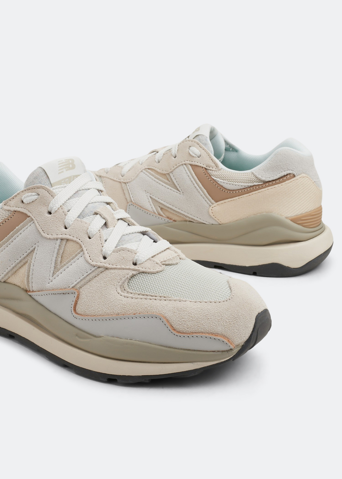 

5740 sneakers, Beige