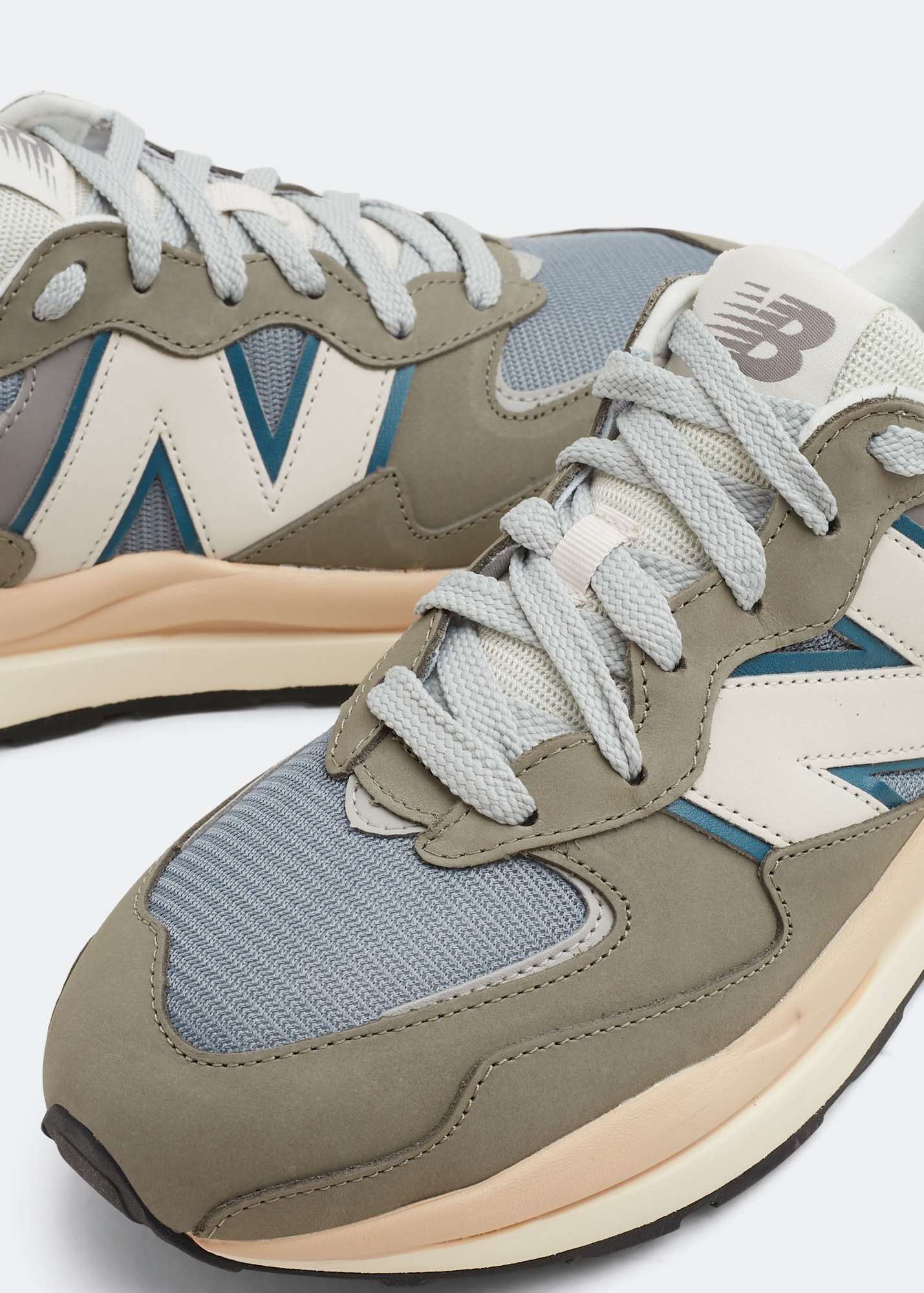 

5740 sneakers, Green