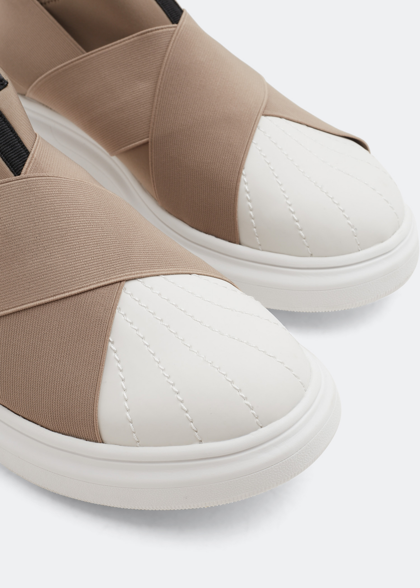 

Edge X sneakers, Beige