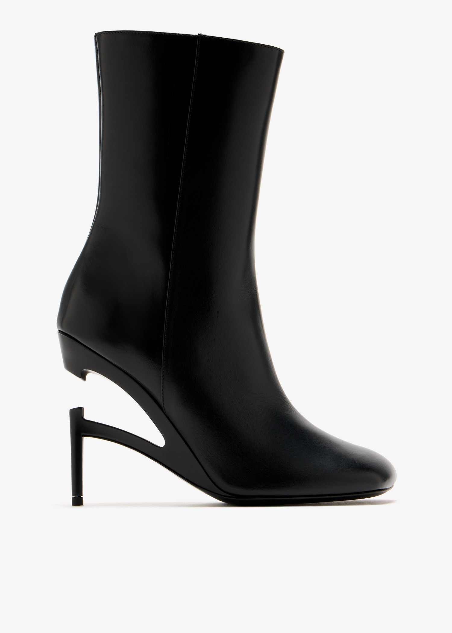 

Broken heel ankle boots, Black