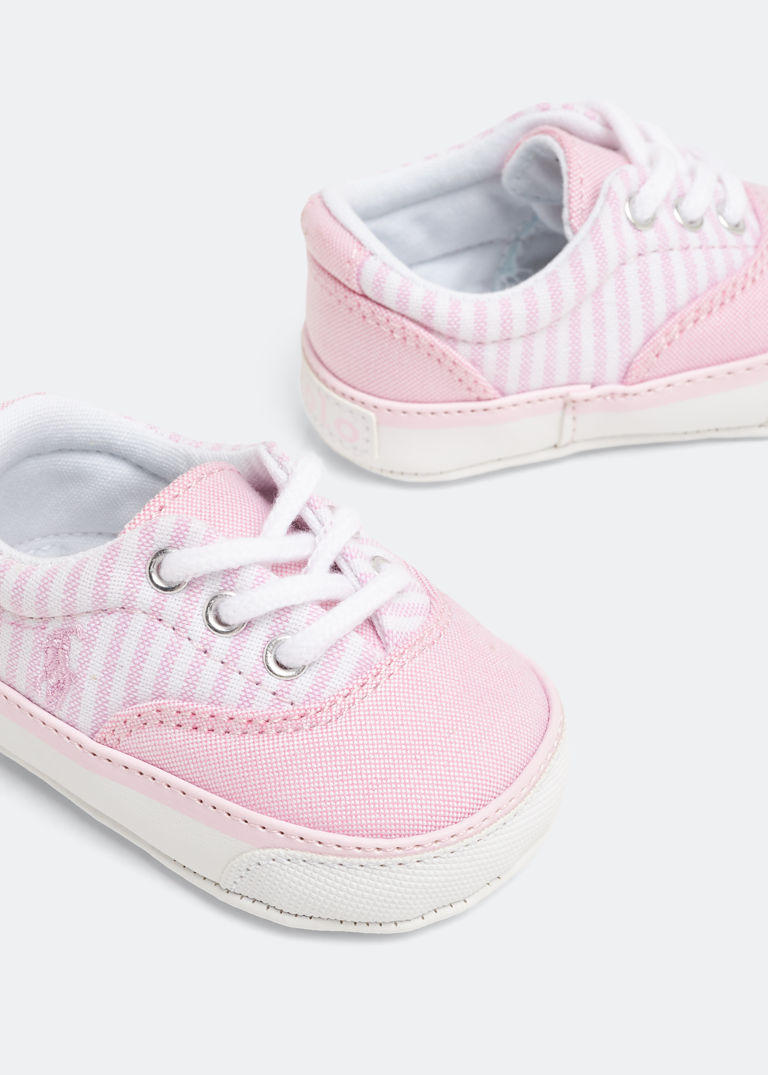 

Keaton crib shoes, Pink