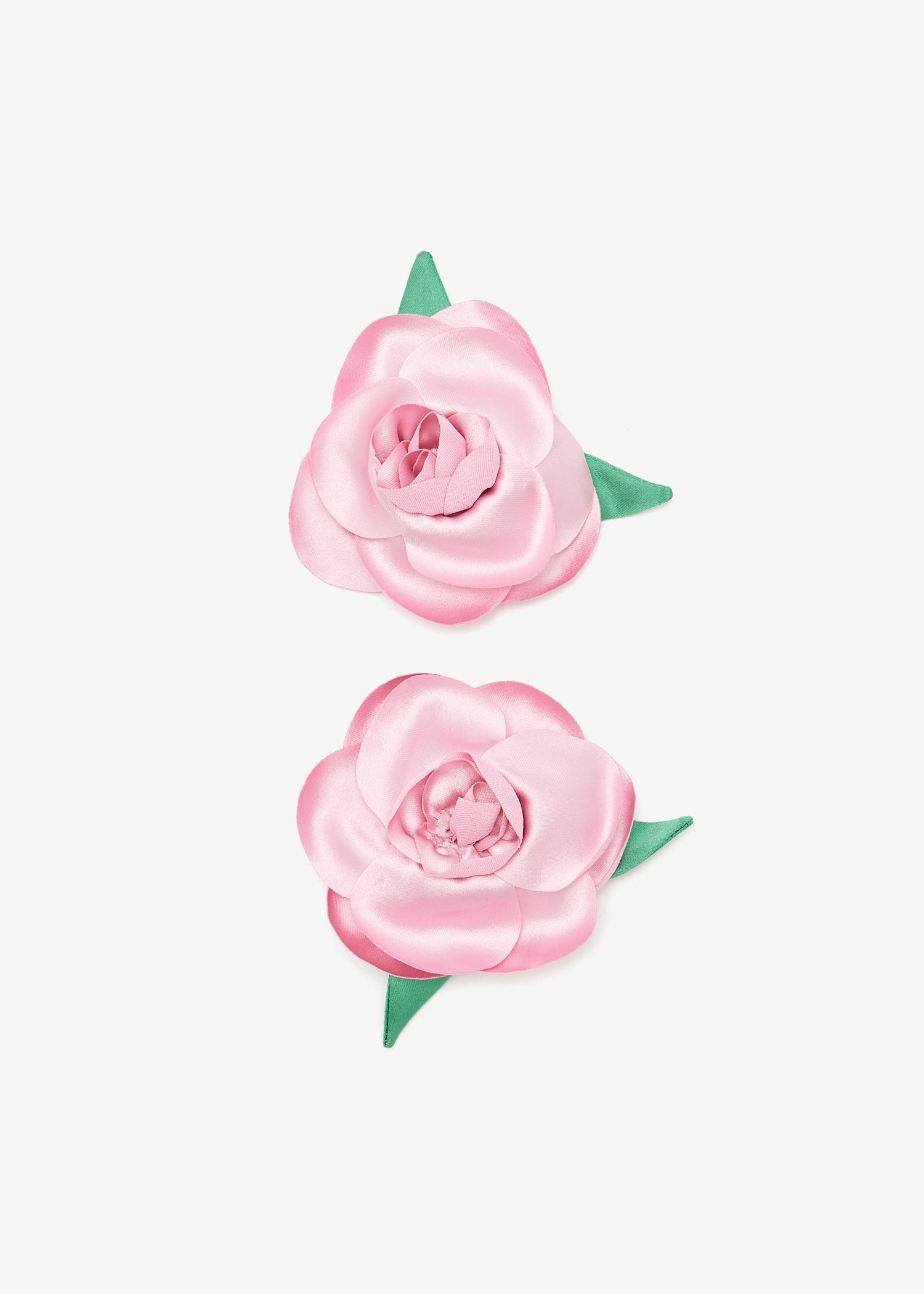 

Rose crepe clips, Multicolored