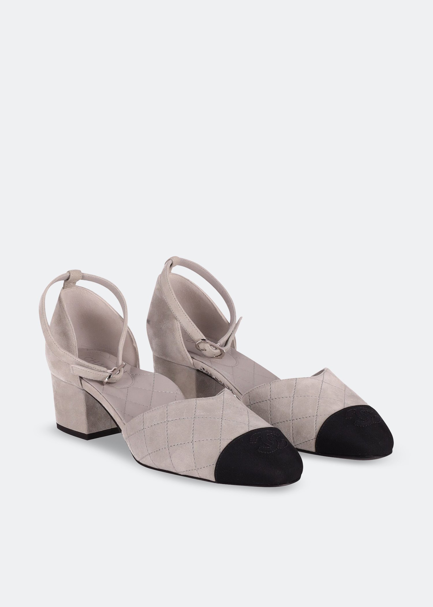 

CC logo ankle strap pumps, Grey