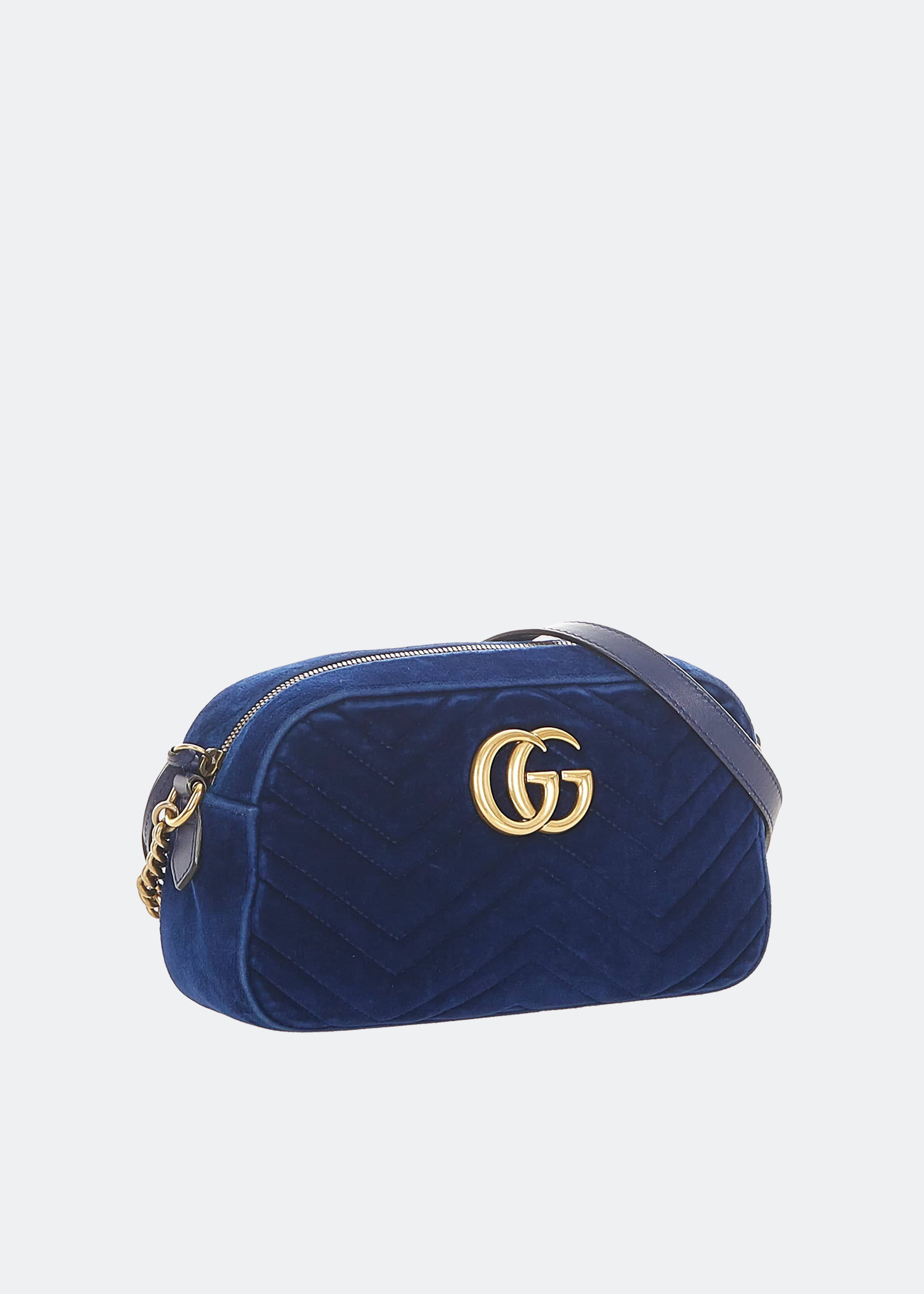 

GG Marmont crossbody bag in blue quilted velvet