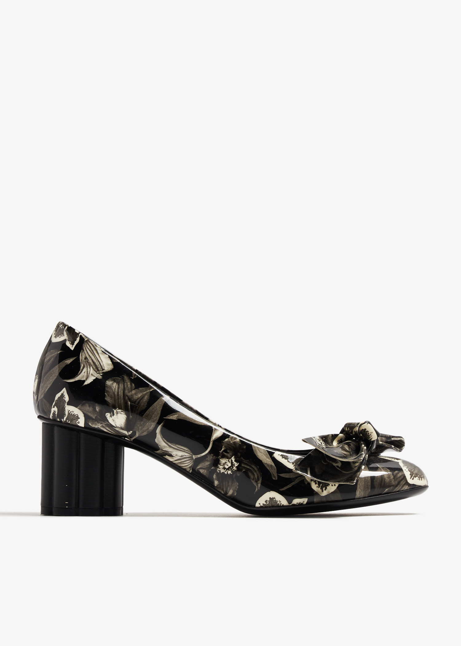 

Lucca pumps, Prints