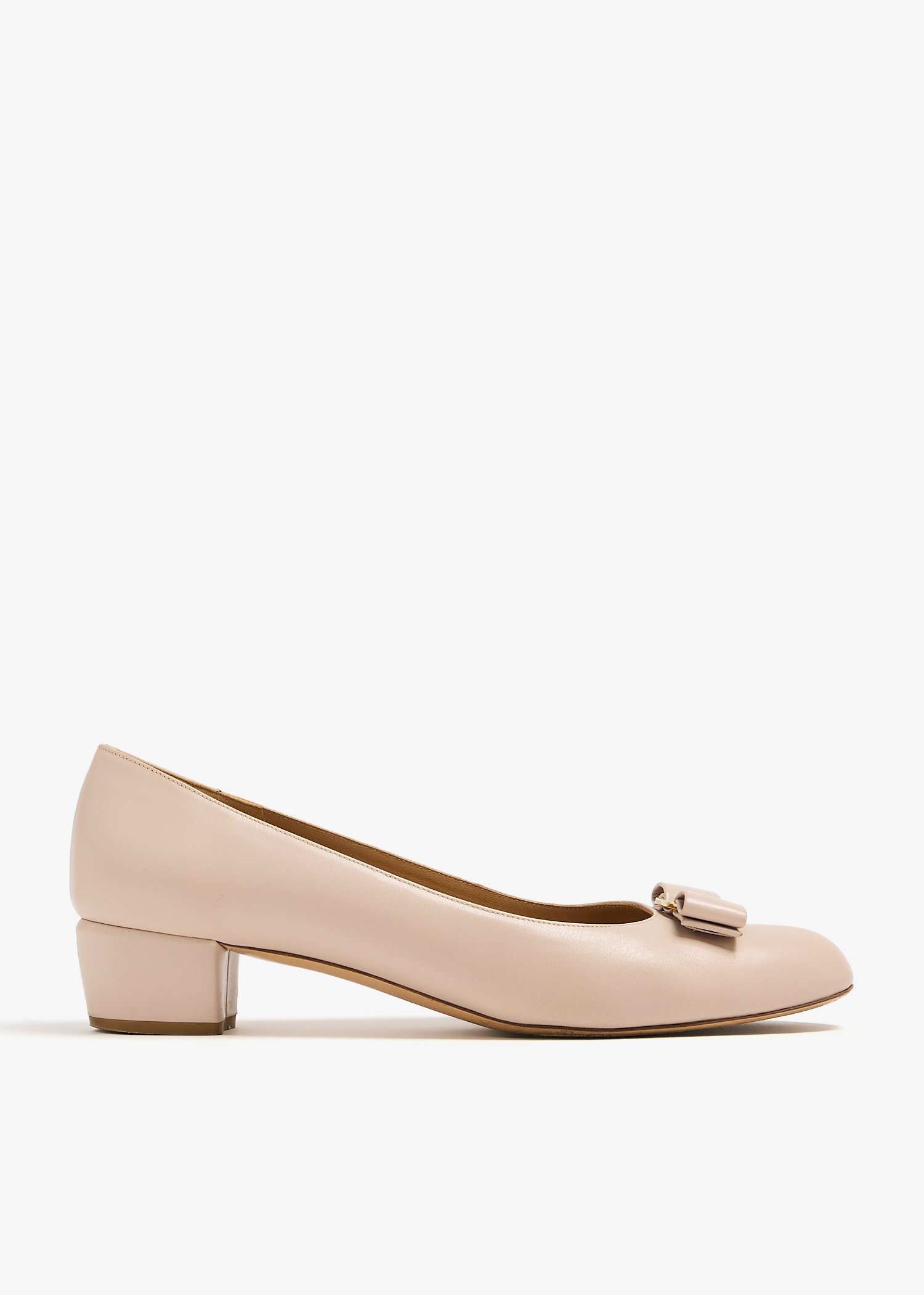 

Vara bow pumps, Beige