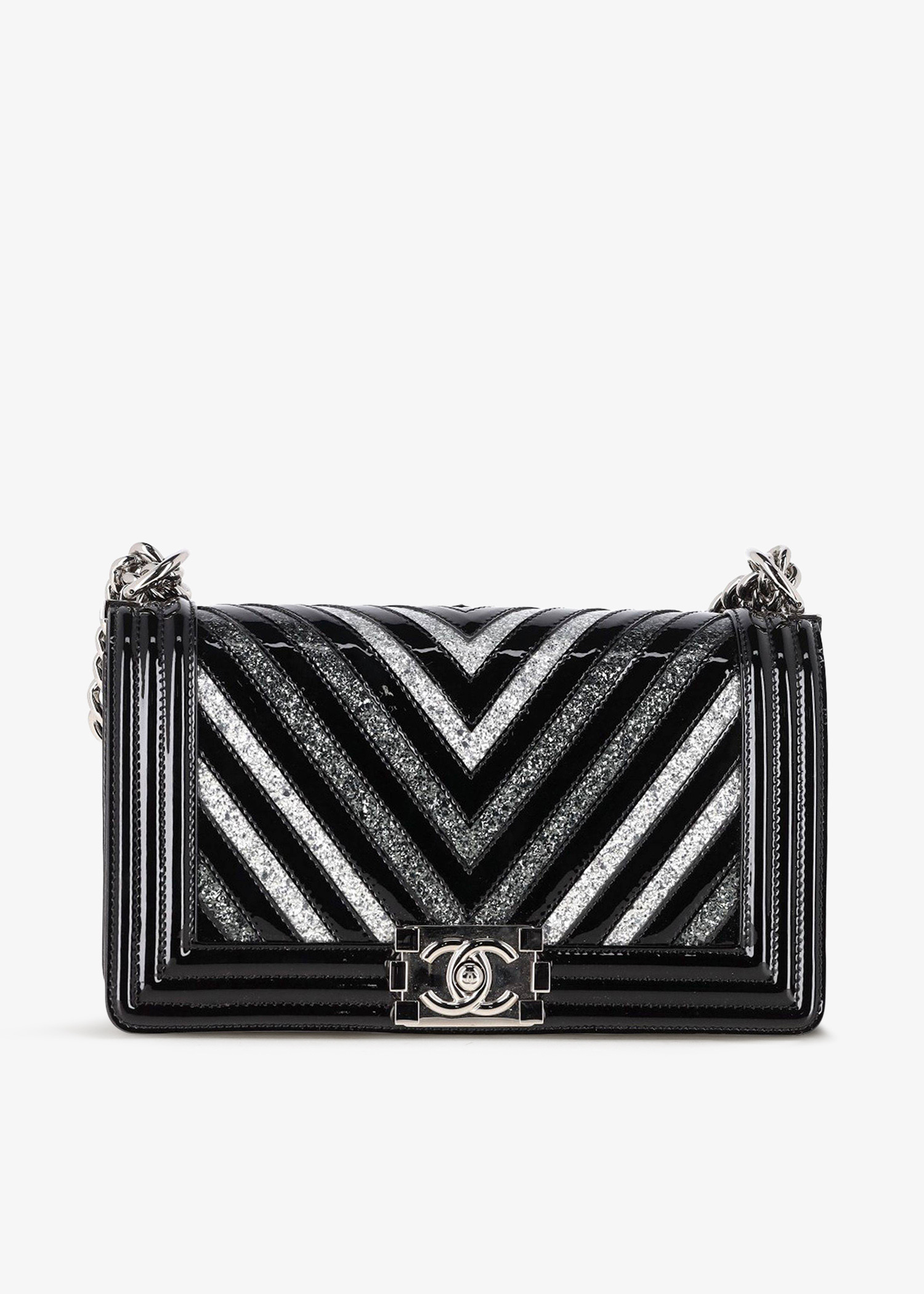 

Medium Boy shoulder bag, Black