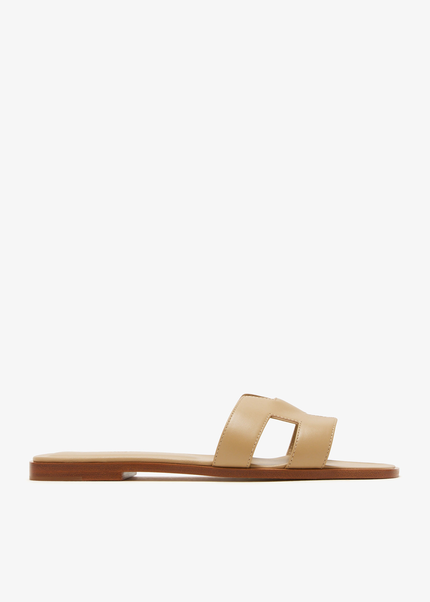 

Oran sandals, Beige