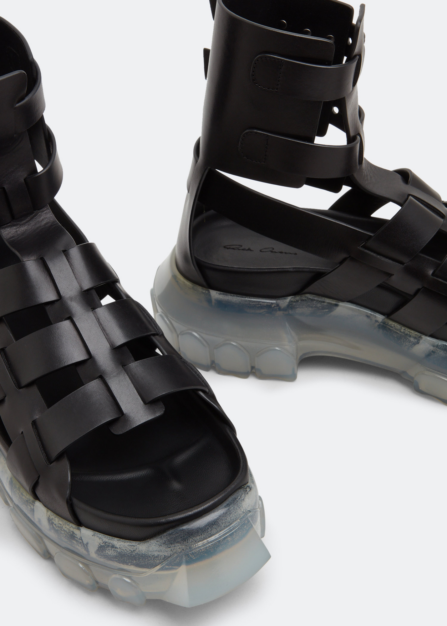 

Hiking Tractor sandals, Black