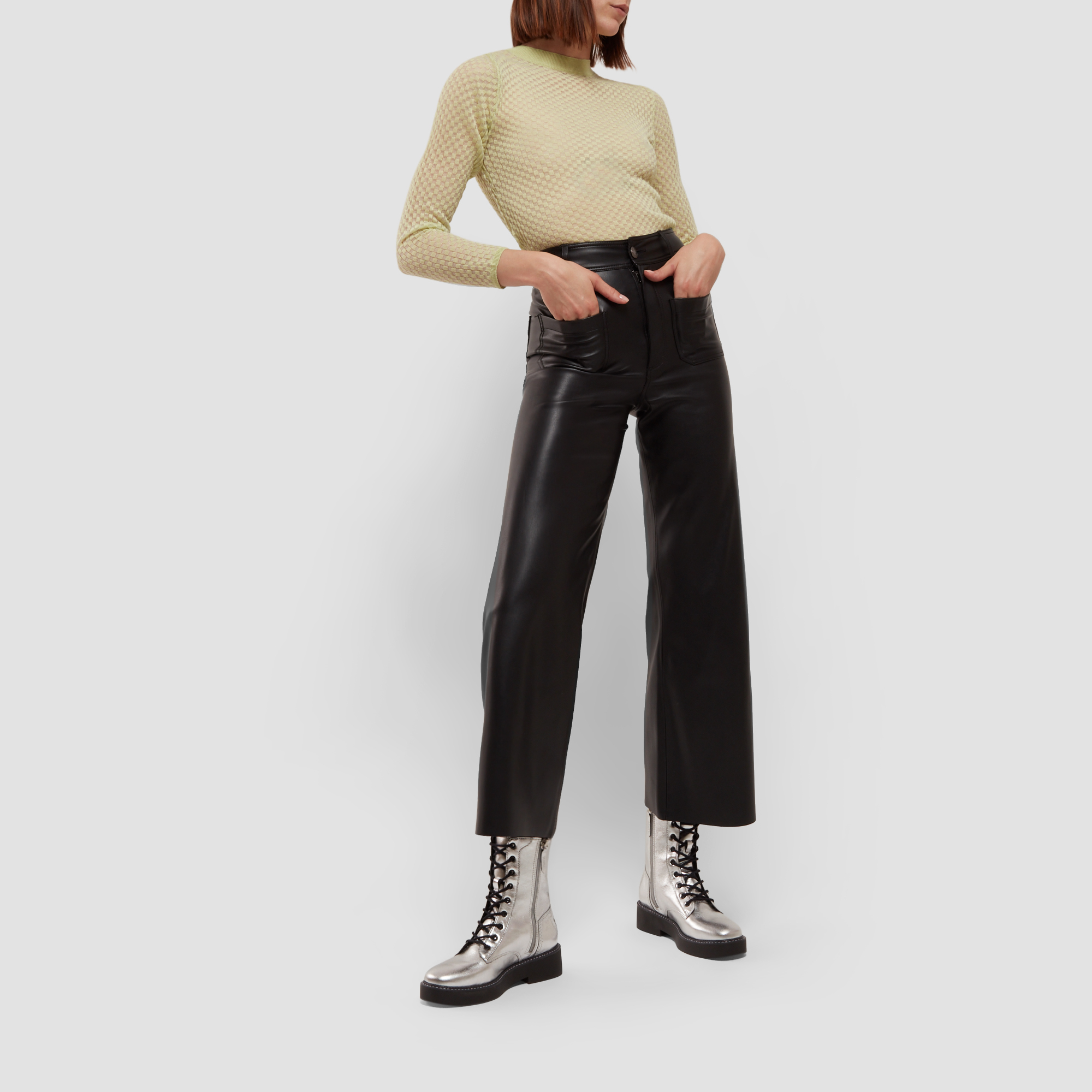 

Leather boots, Silver