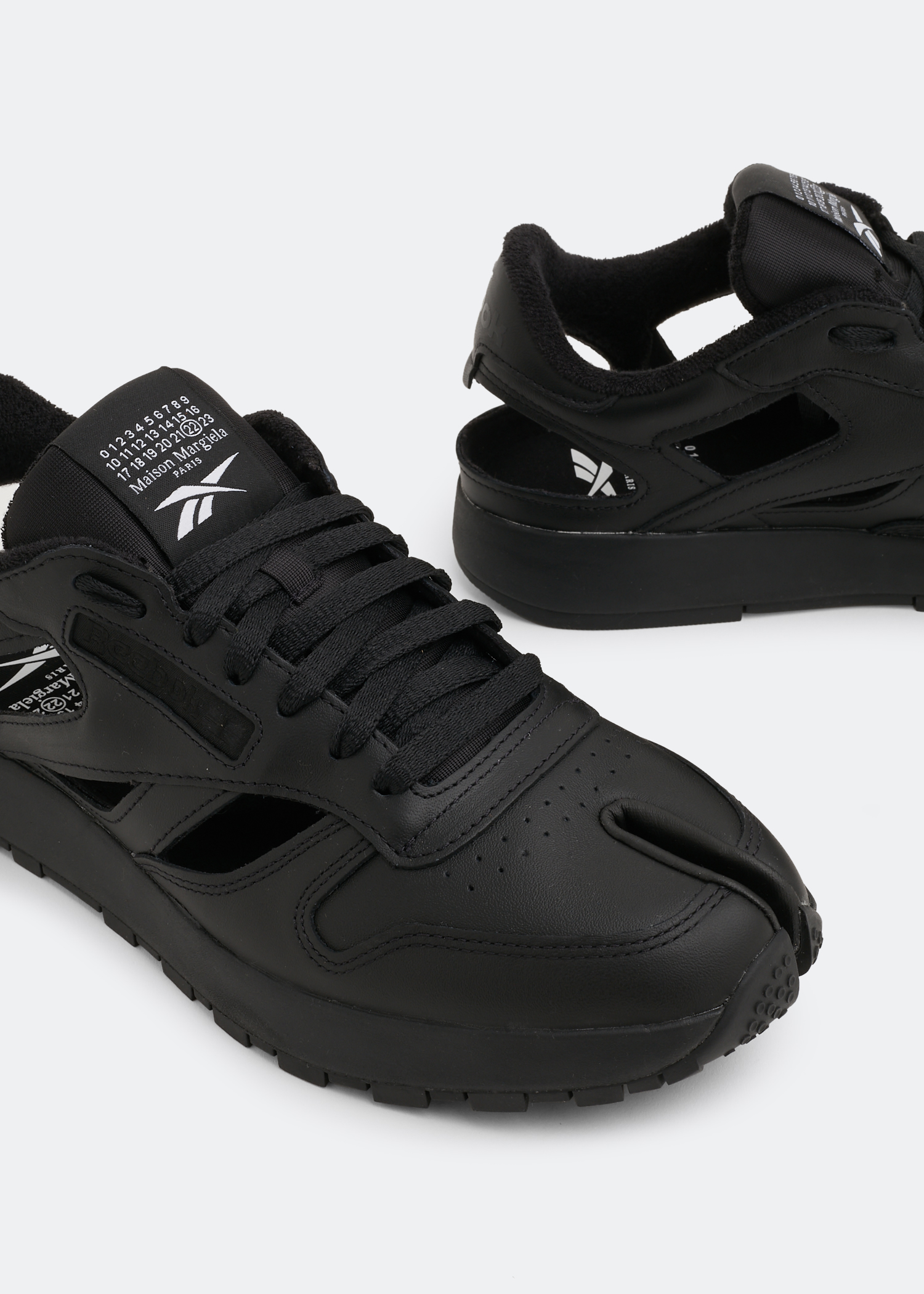 

x Reebok Tabi low-top sneakers, Black
