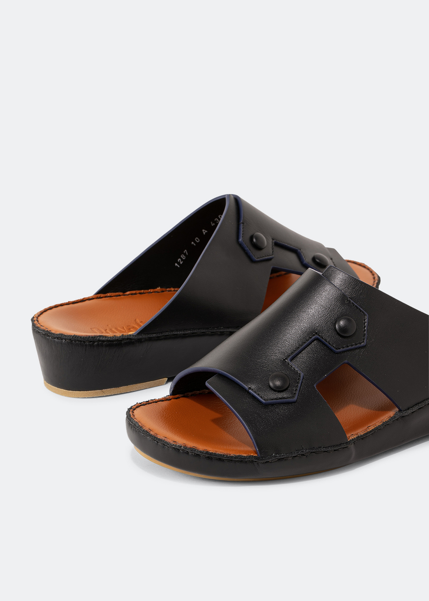 

Laterale Deux Graffetta sandals, Black