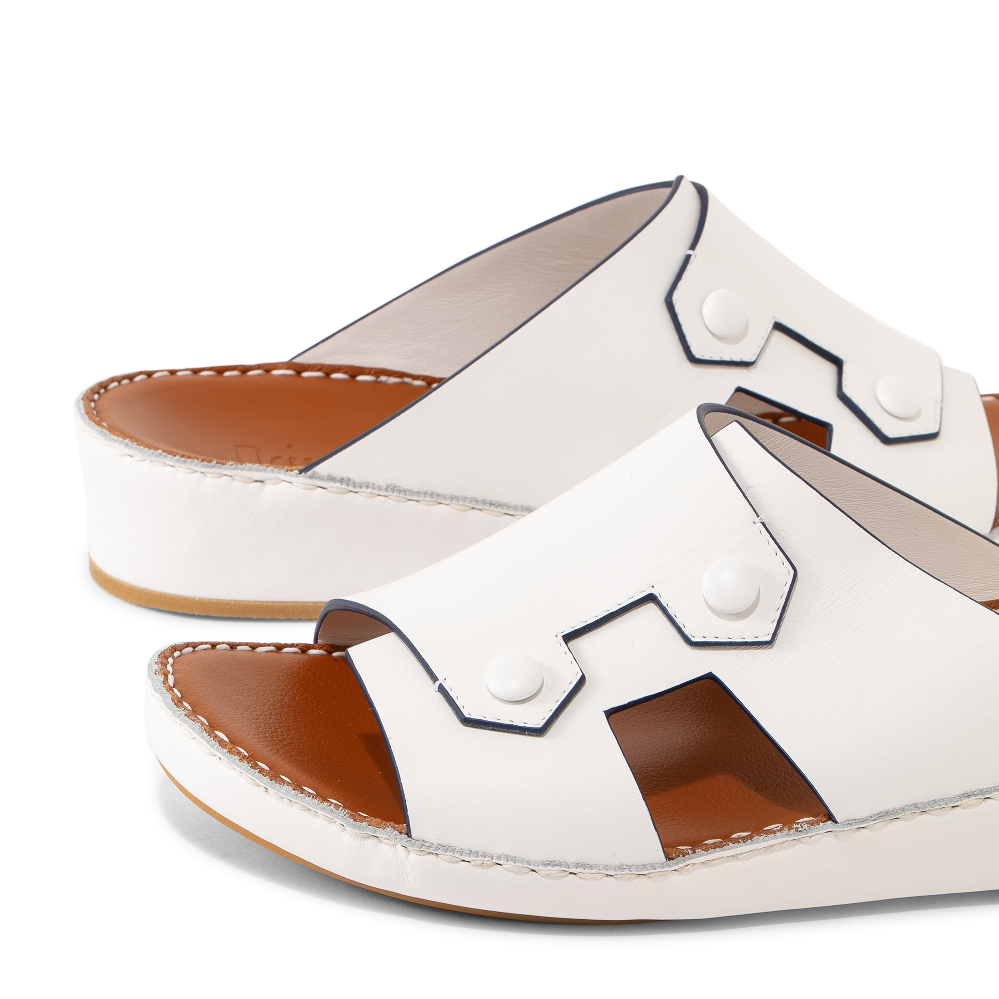 

Laterale Deux Graffetta sandals, White