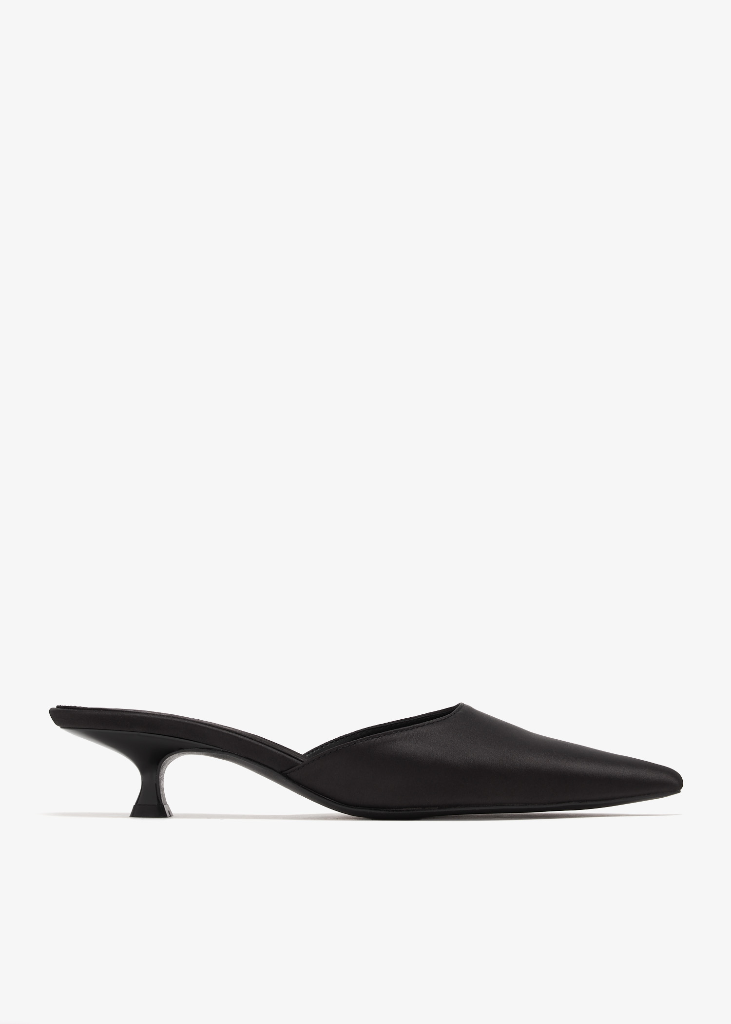 

St. Honore slippers, Black