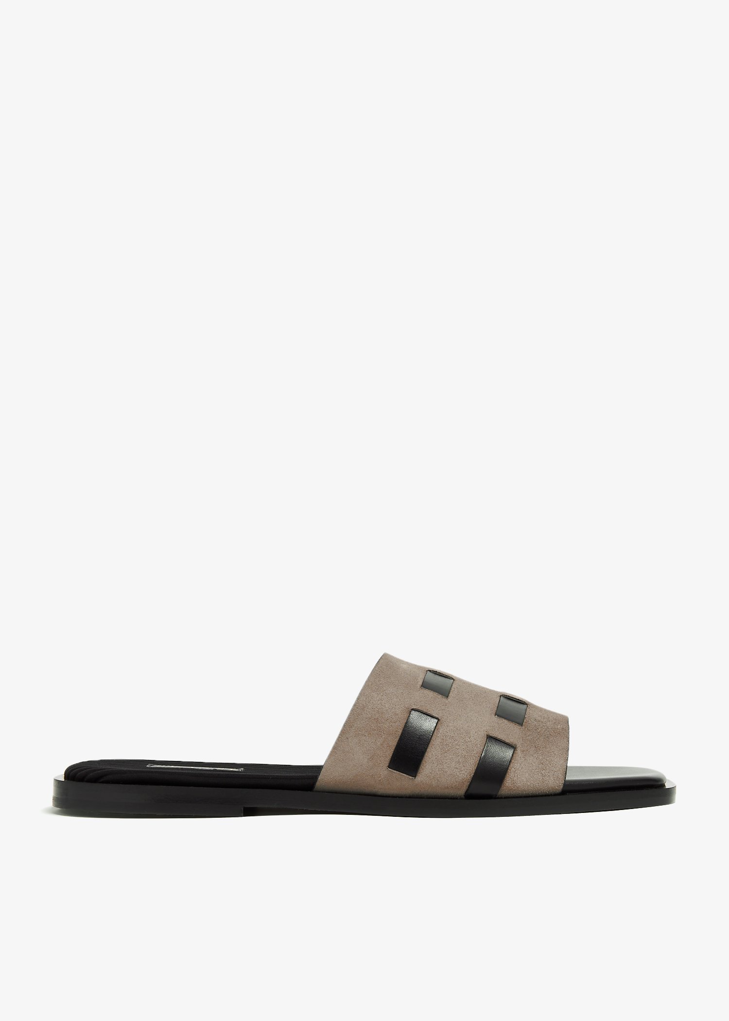 

Chepen sandals, Grey