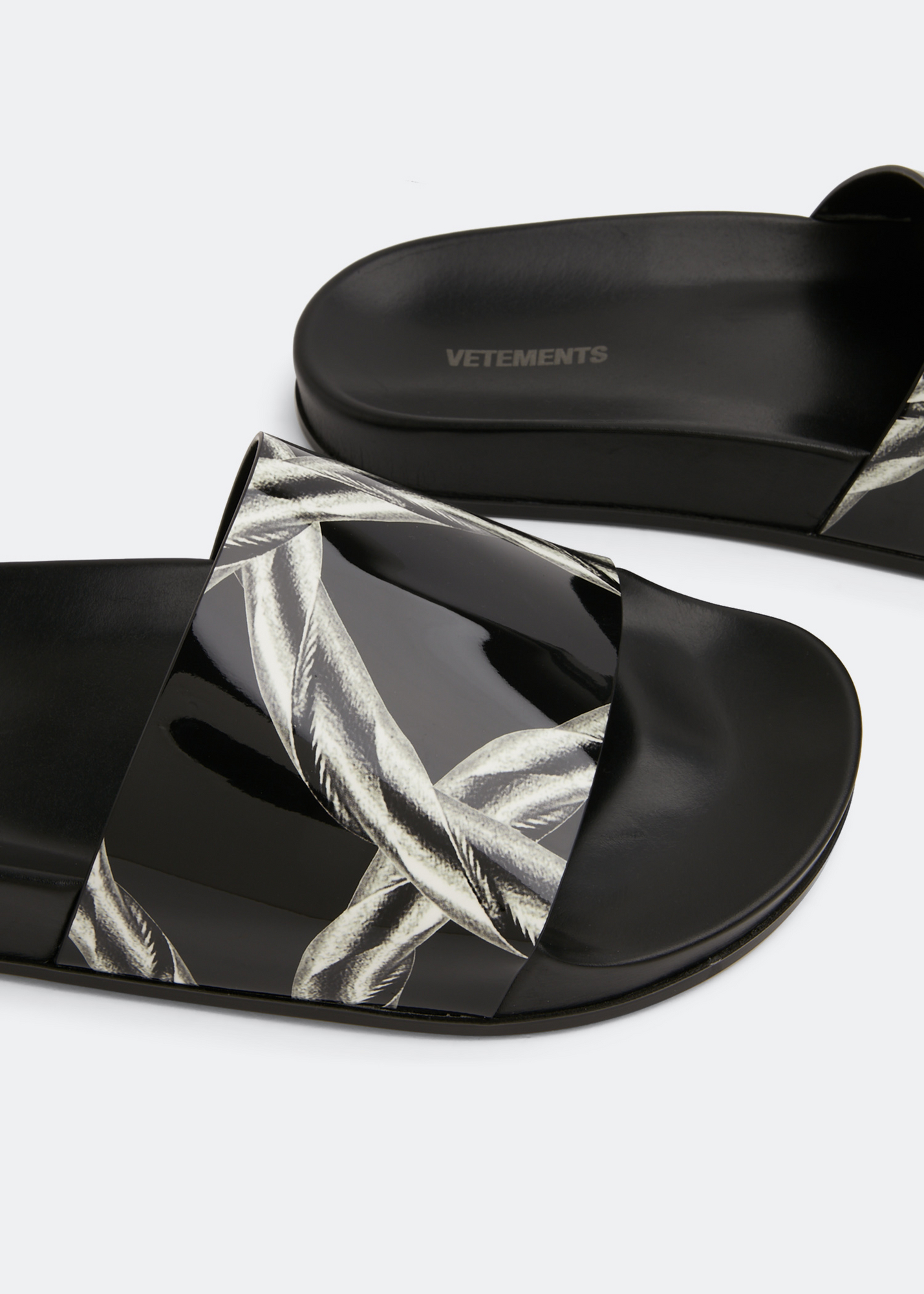 

Chain leather slides, Black