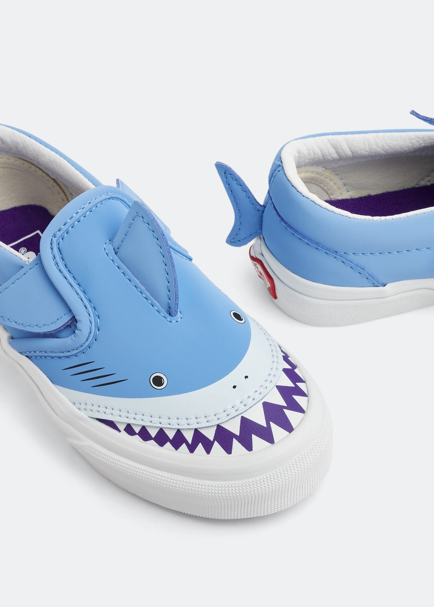 

Classic Shark Slip-on sneakers, Blue