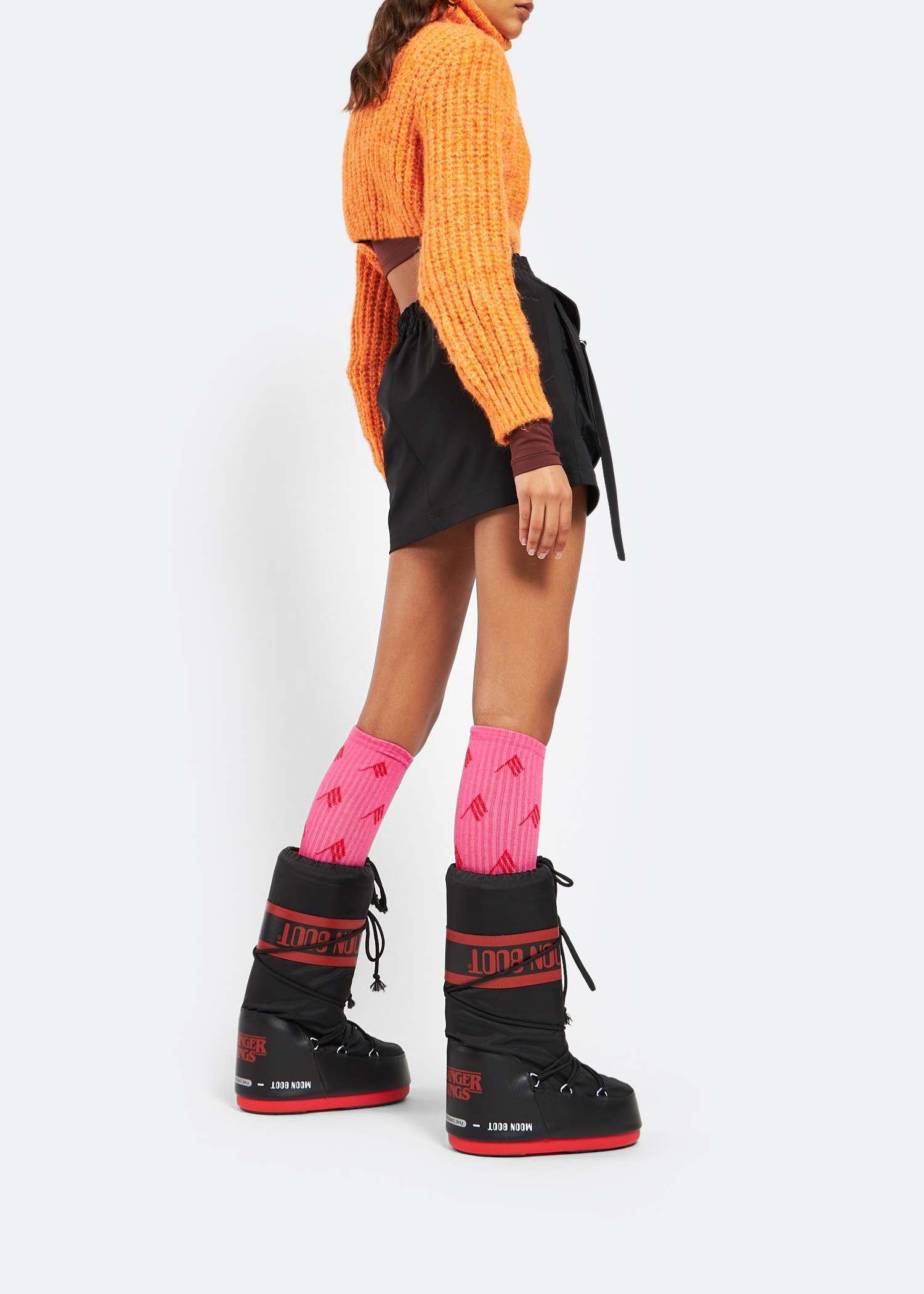 

x Stranger Things Upside Down boots, Black