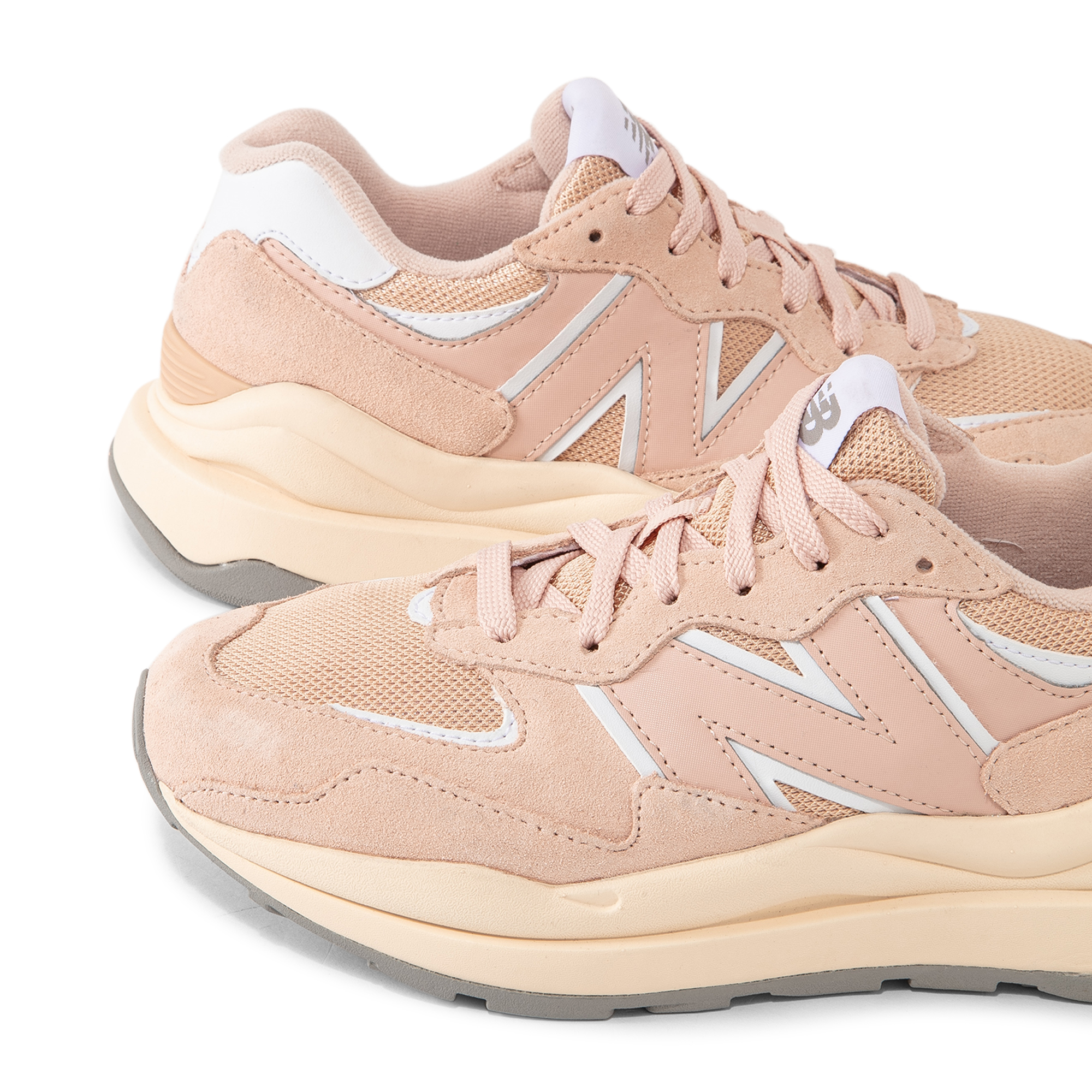 

5740 sneakers, Pink