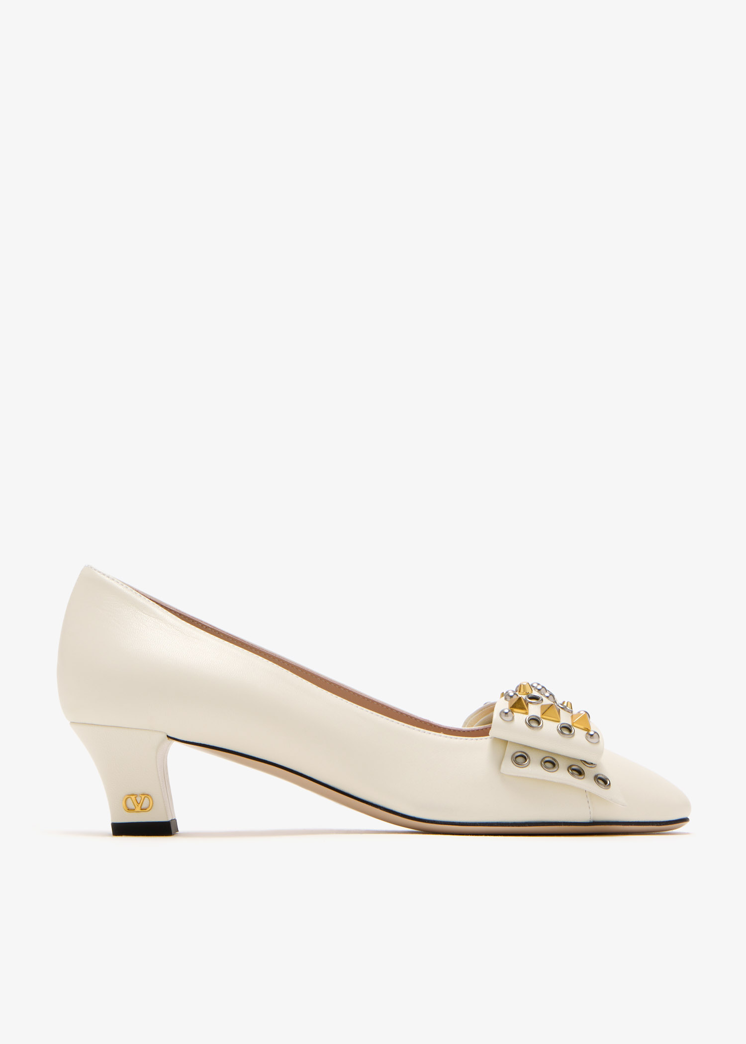 

Bowow pumps, Cream