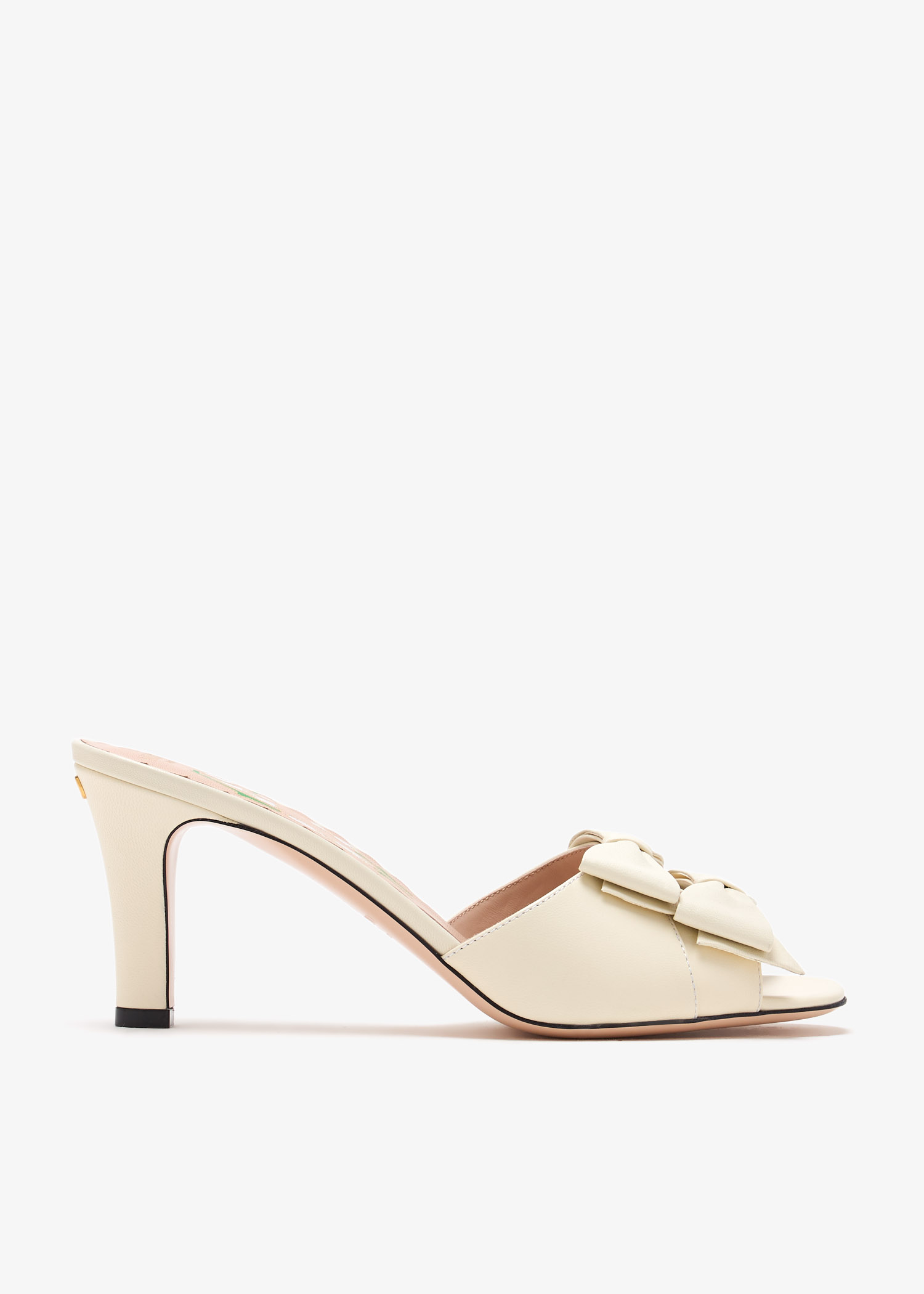 

Bowow sandals, Cream