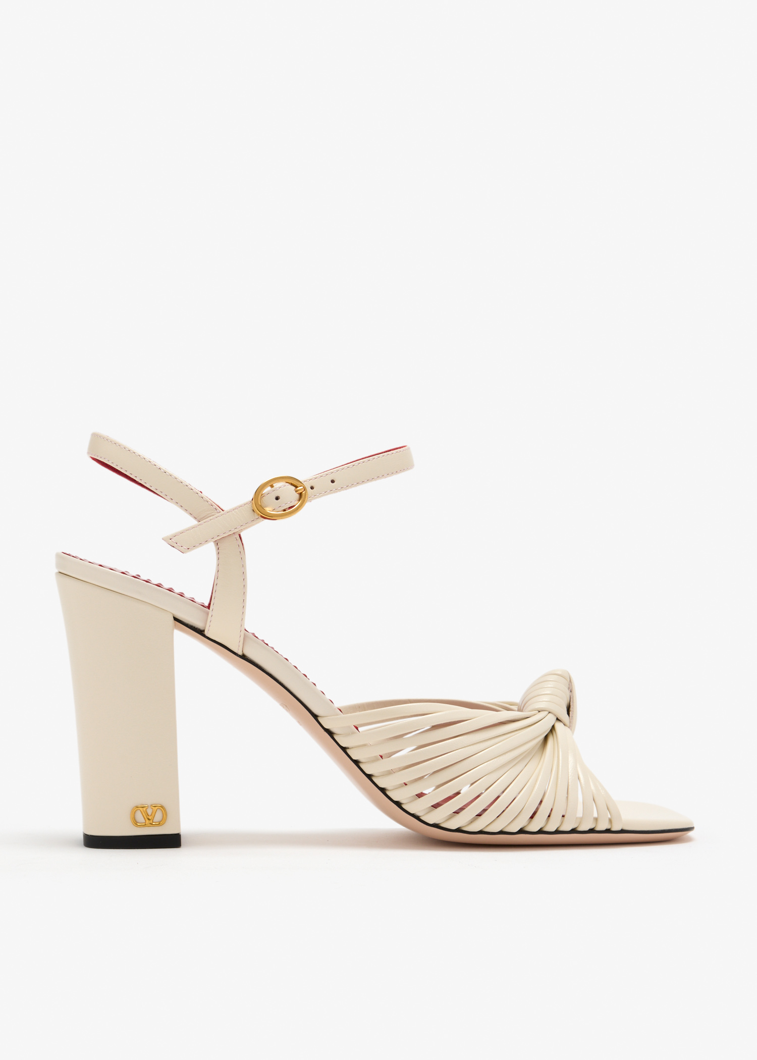 

Annet sandals, Cream