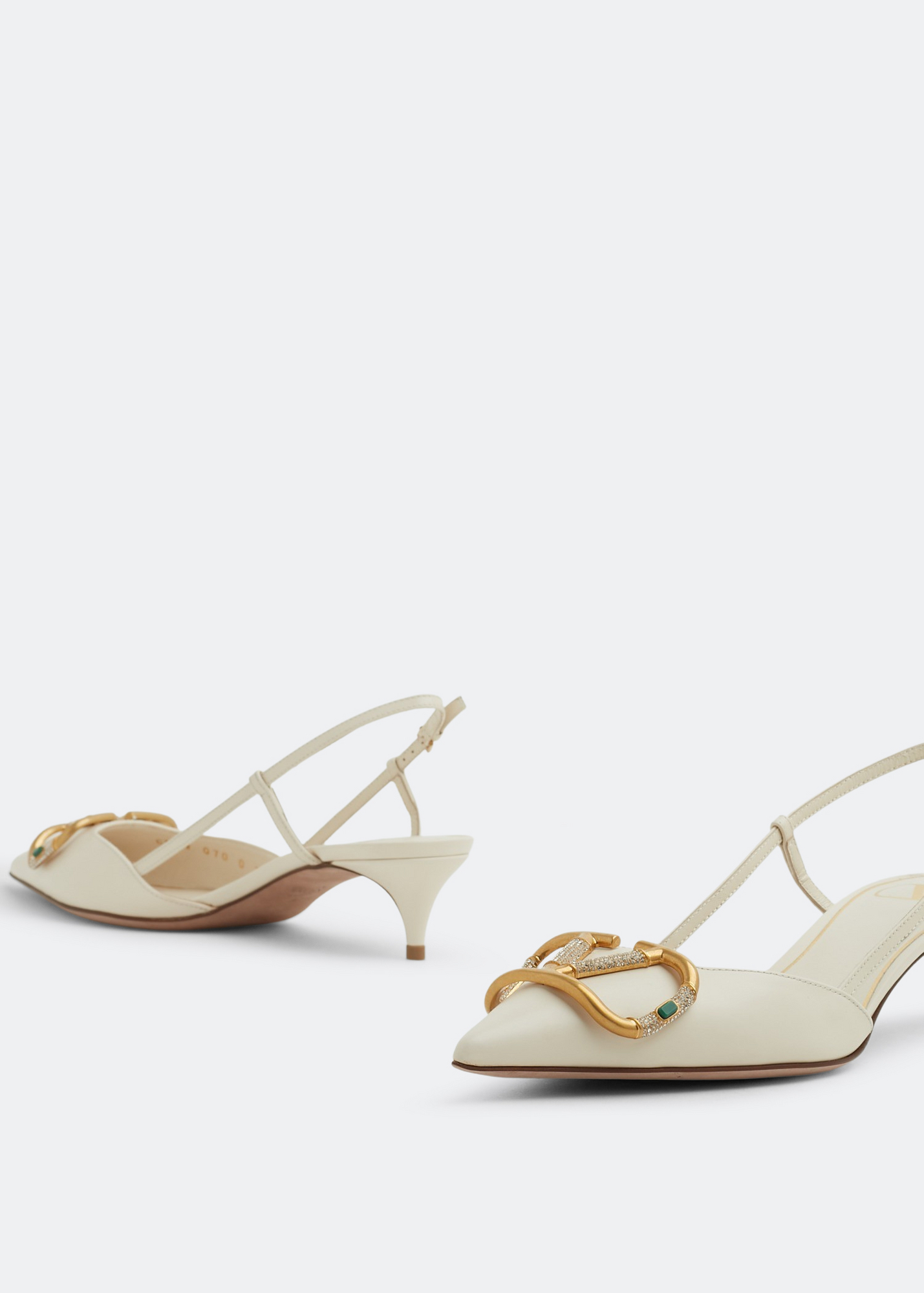 

VLogo Signature slingback pumps, White