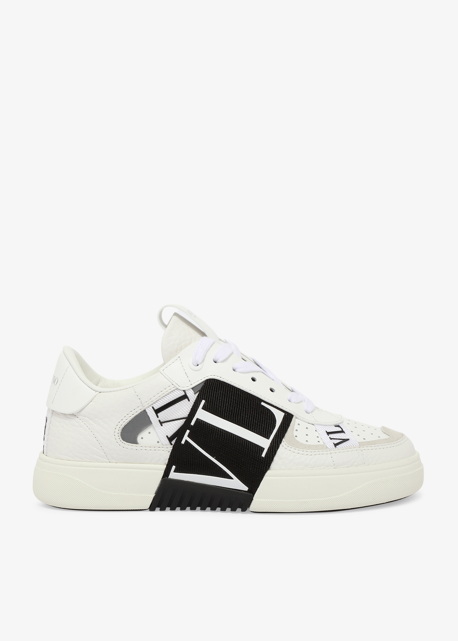 

VL7N sneakers, Black