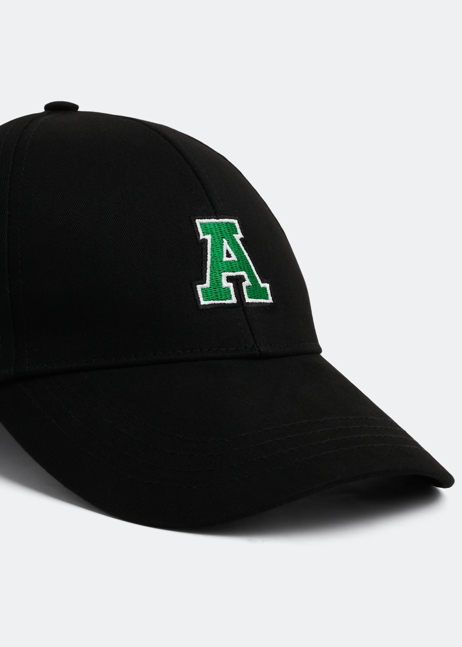 

Varsity cap, Black