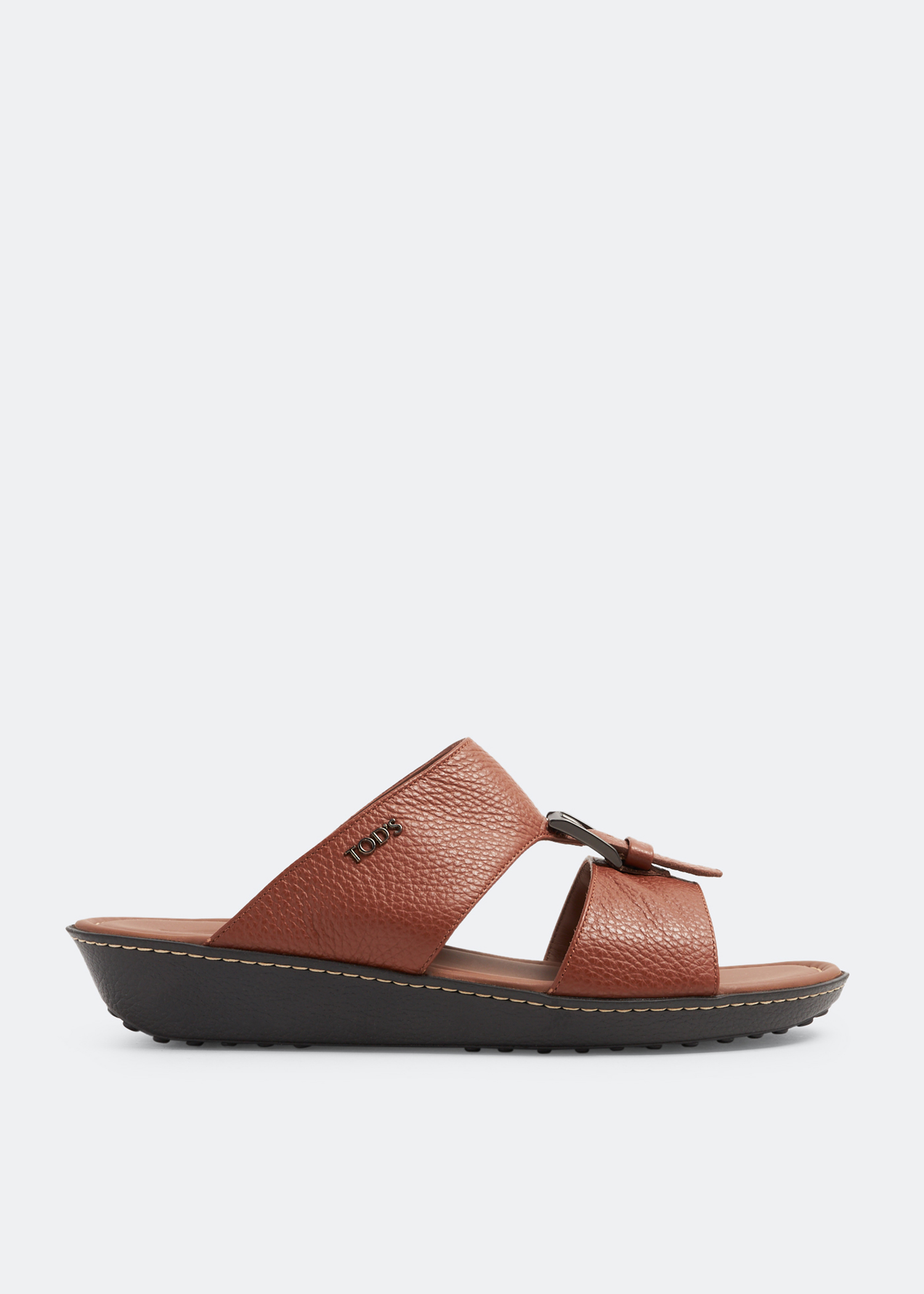 

Buckle leather sandals, Brown