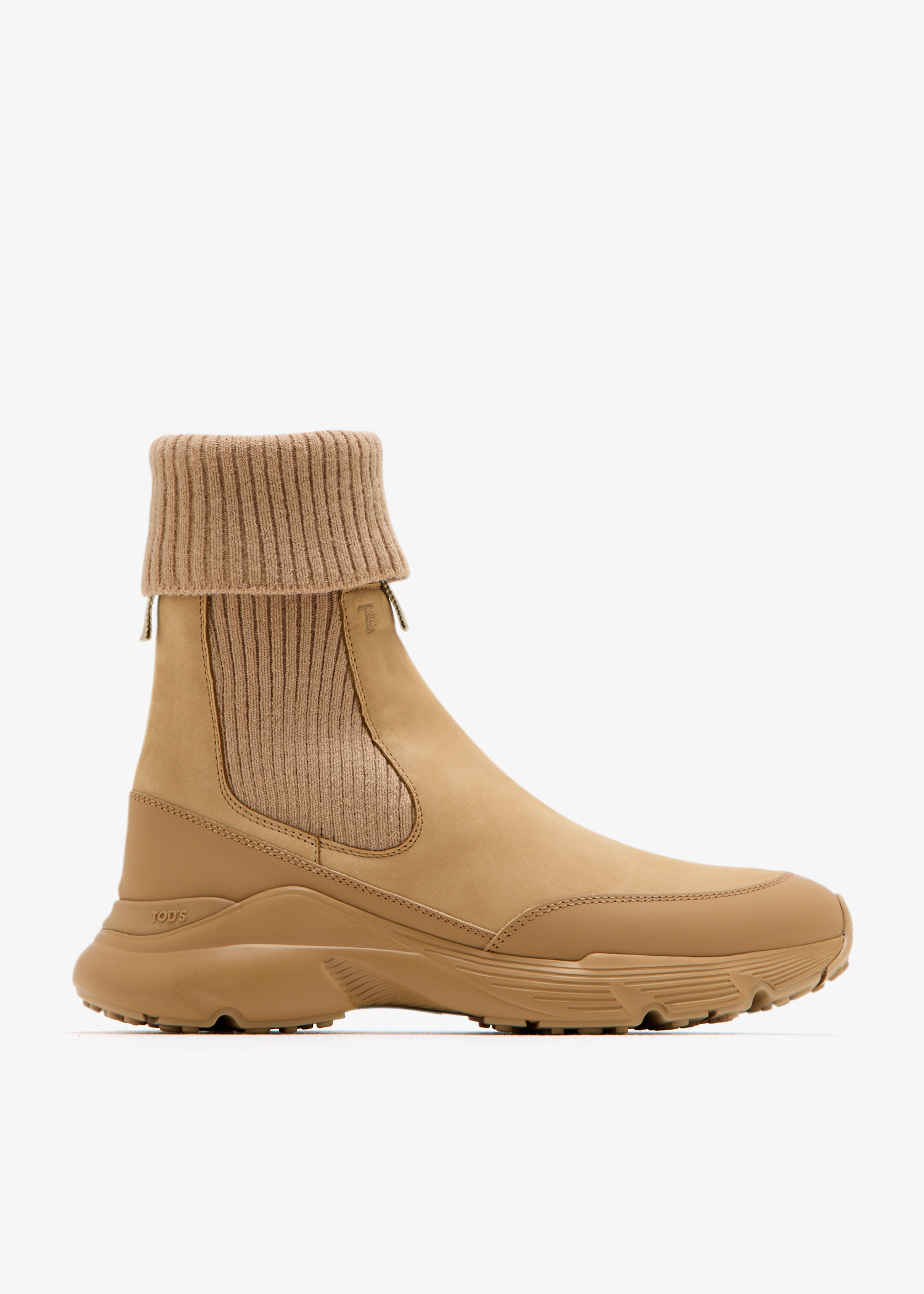 

Nubuck Chelsea boots, Beige