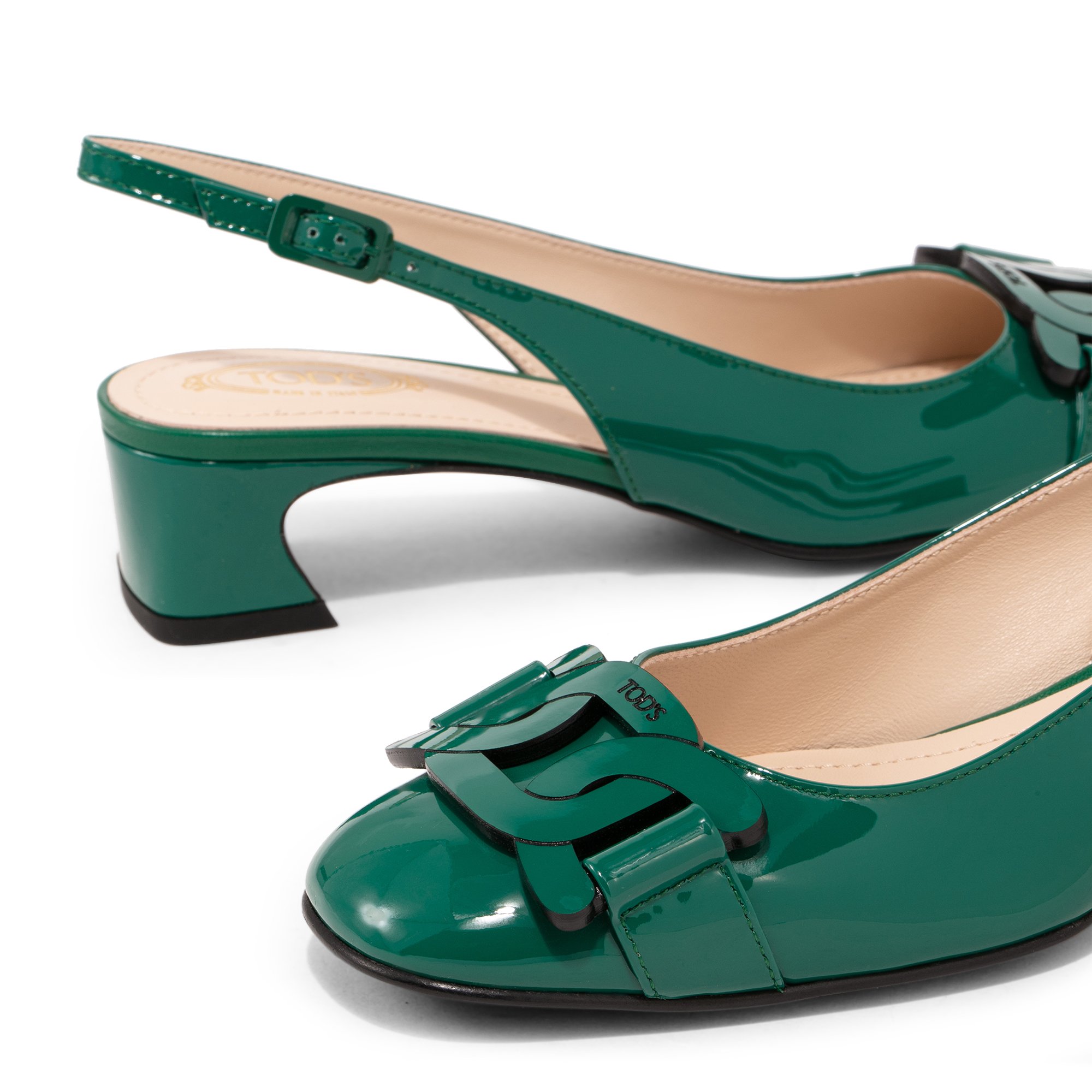 

Patent leather slingback pumps, Green