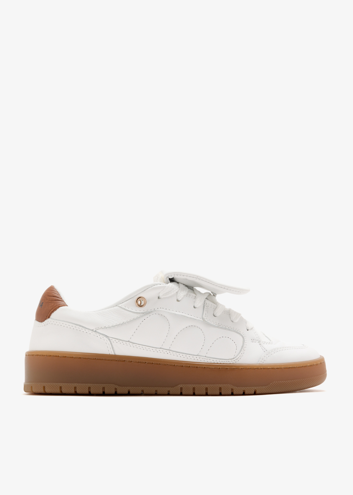 

Model 2 Soccer sneakers, White