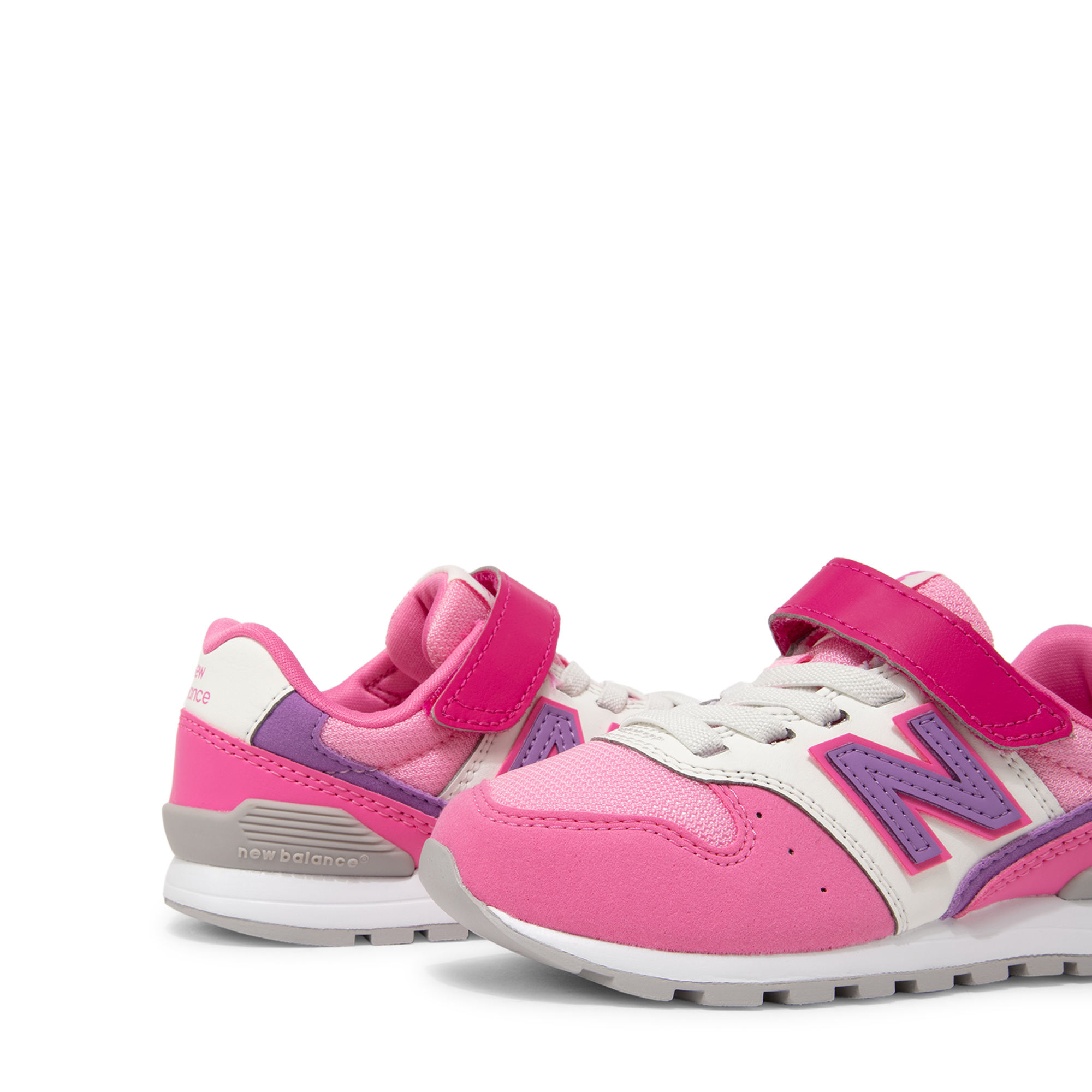 

996 sneakers, Pink